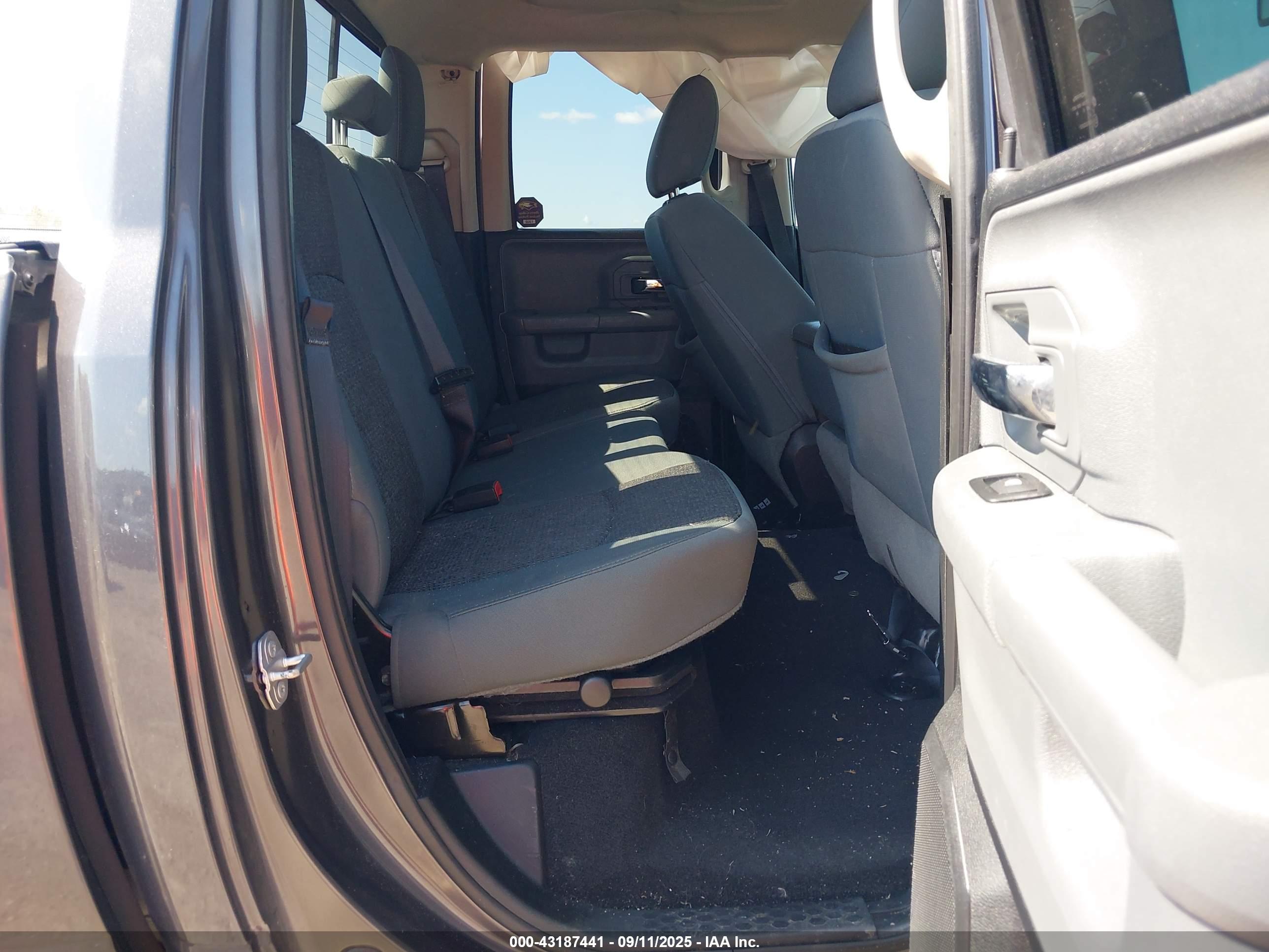RAM 1500 image 8