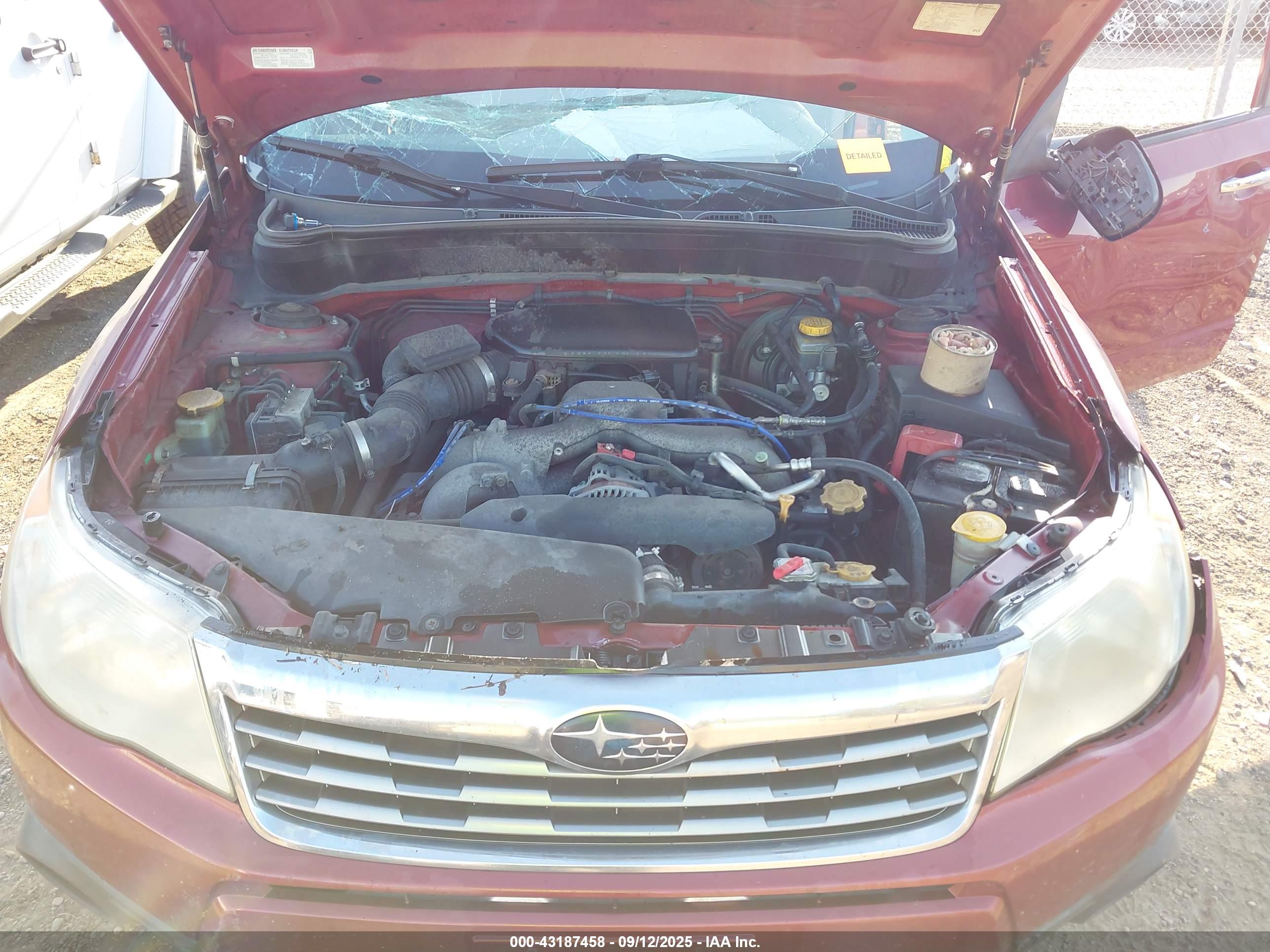 SUBARU FORESTER image 10