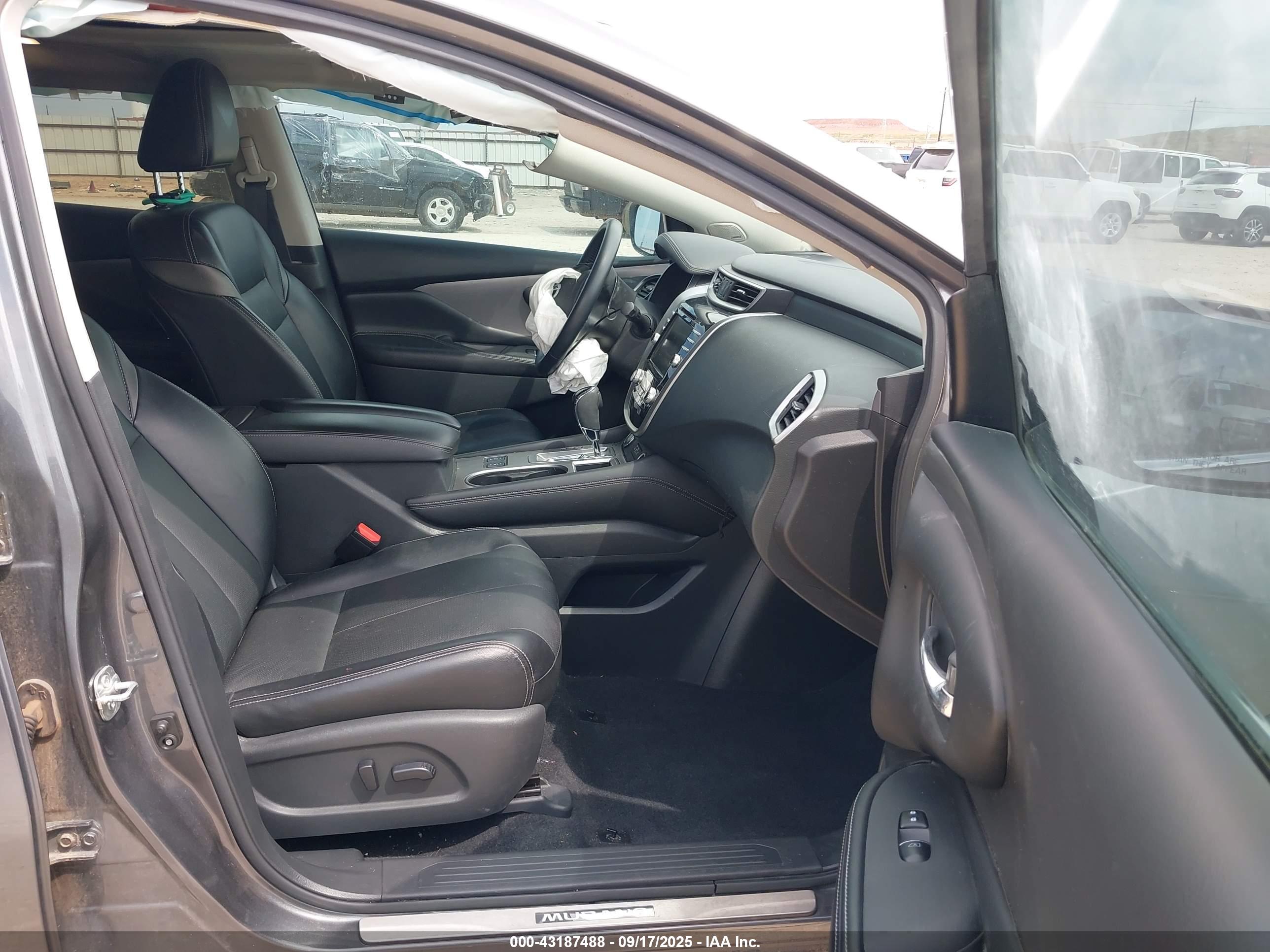 NISSAN MURANO image 5