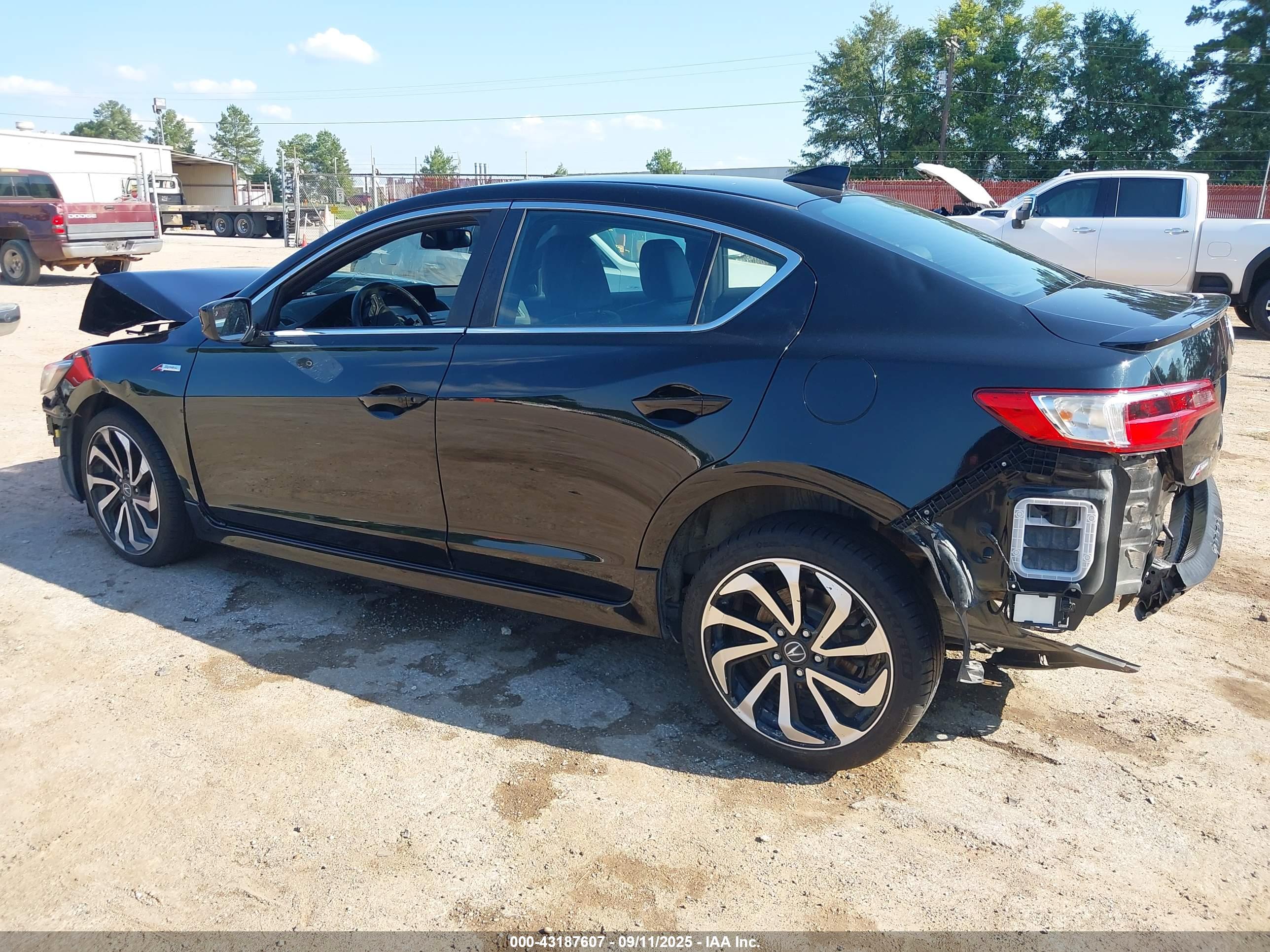 ACURA ILX image 3