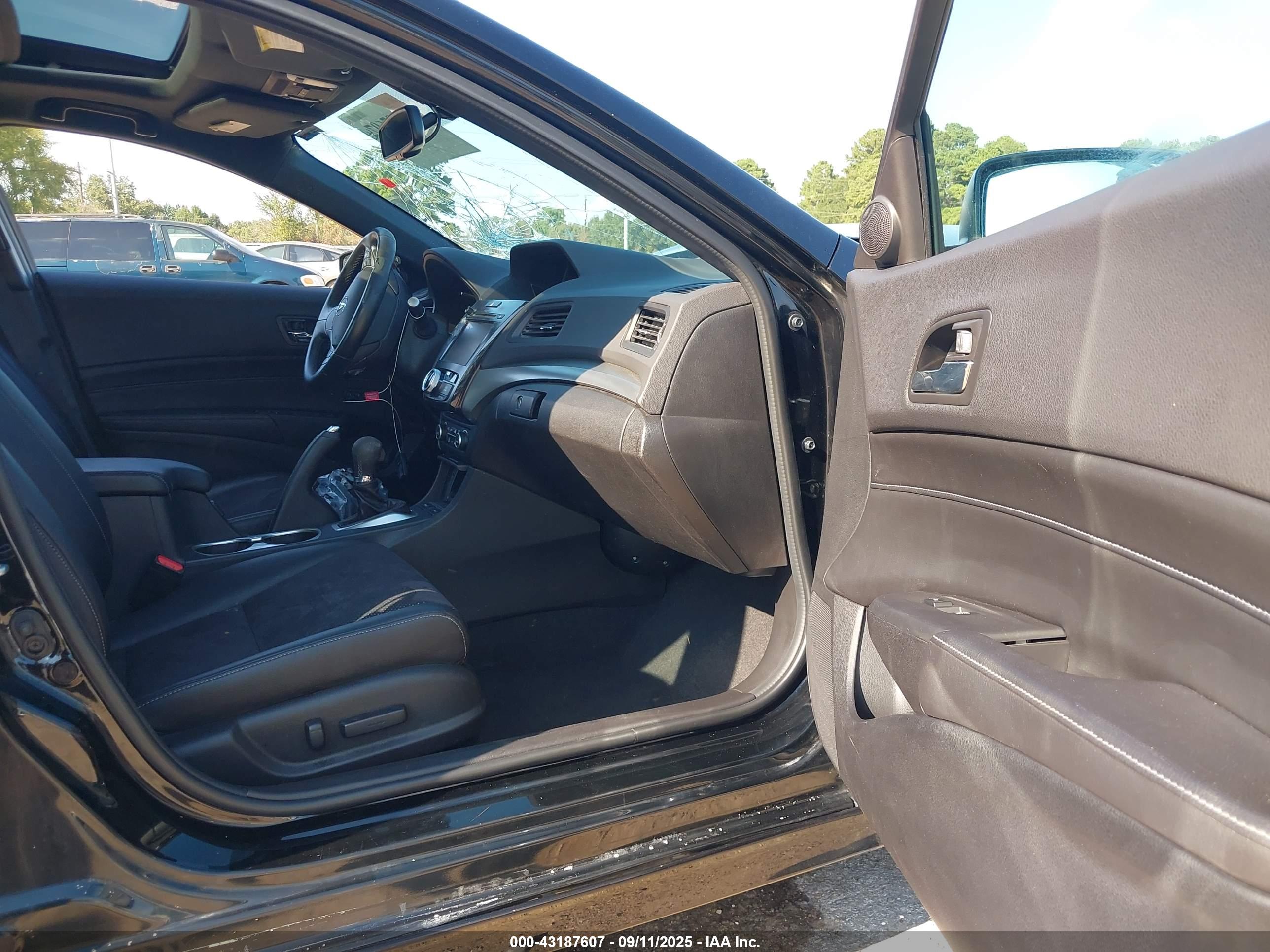 ACURA ILX image 5