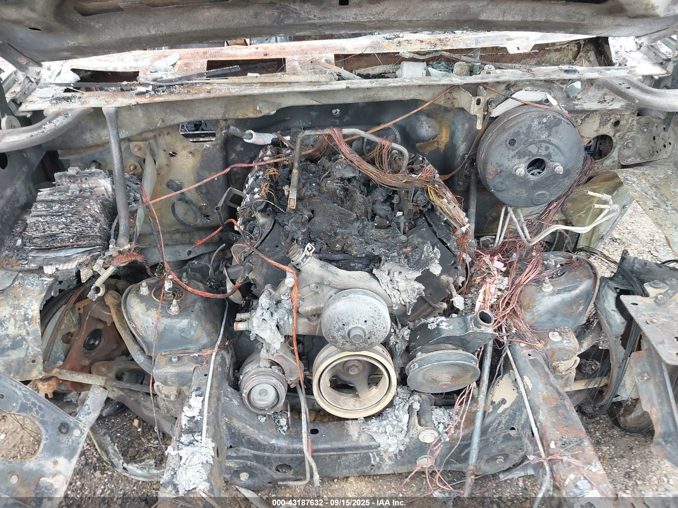 GMC YUKON image 10