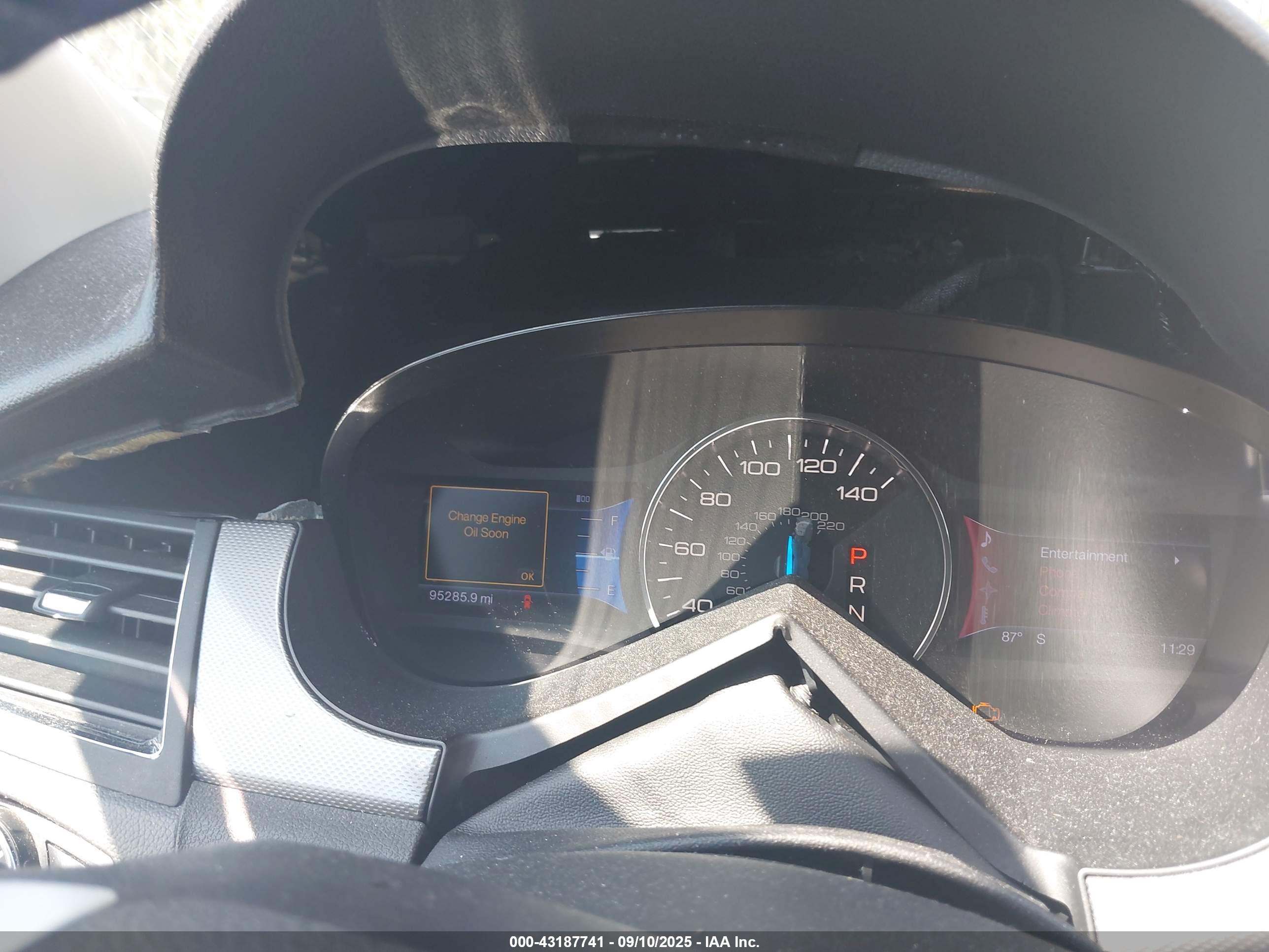 FORD EDGE image 7