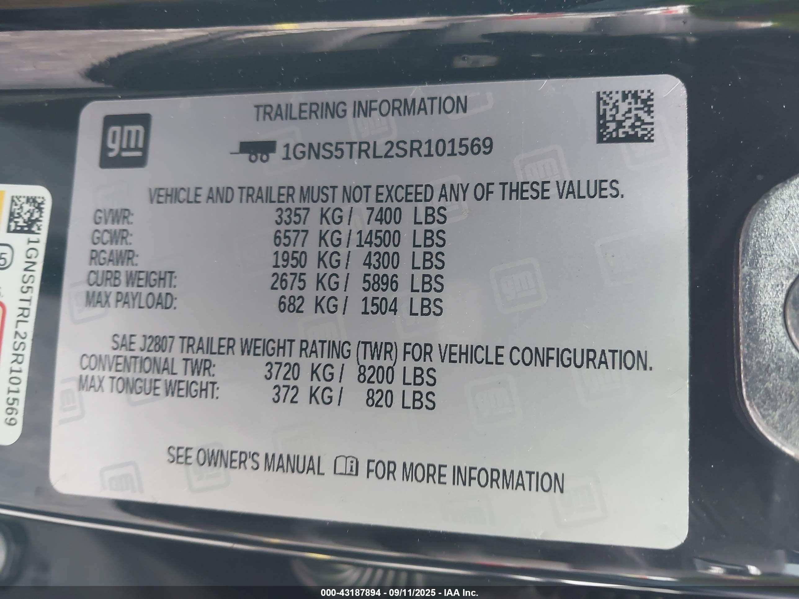 CHEVROLET TAHOE image 9