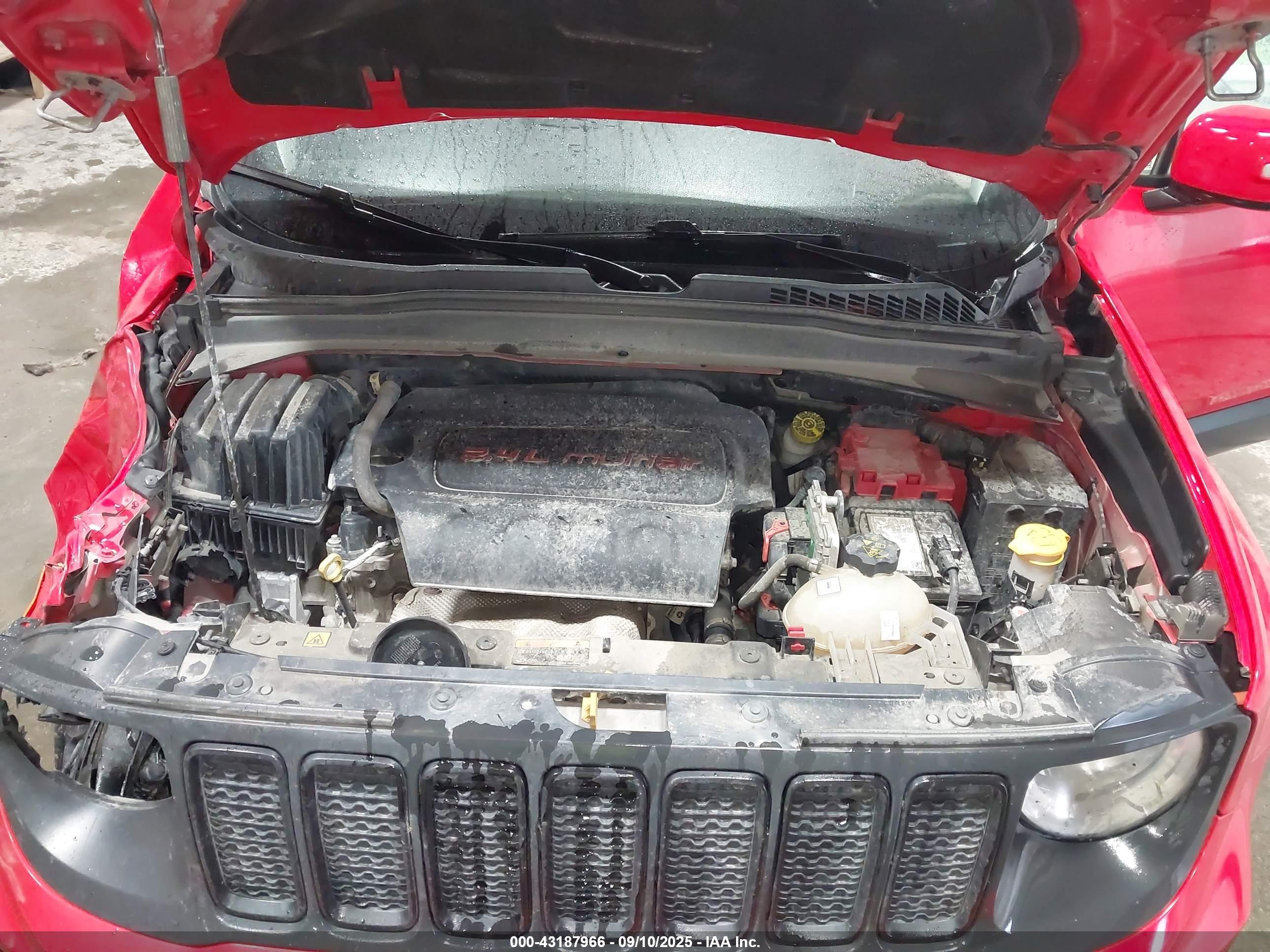 JEEP RENEGADE image 10