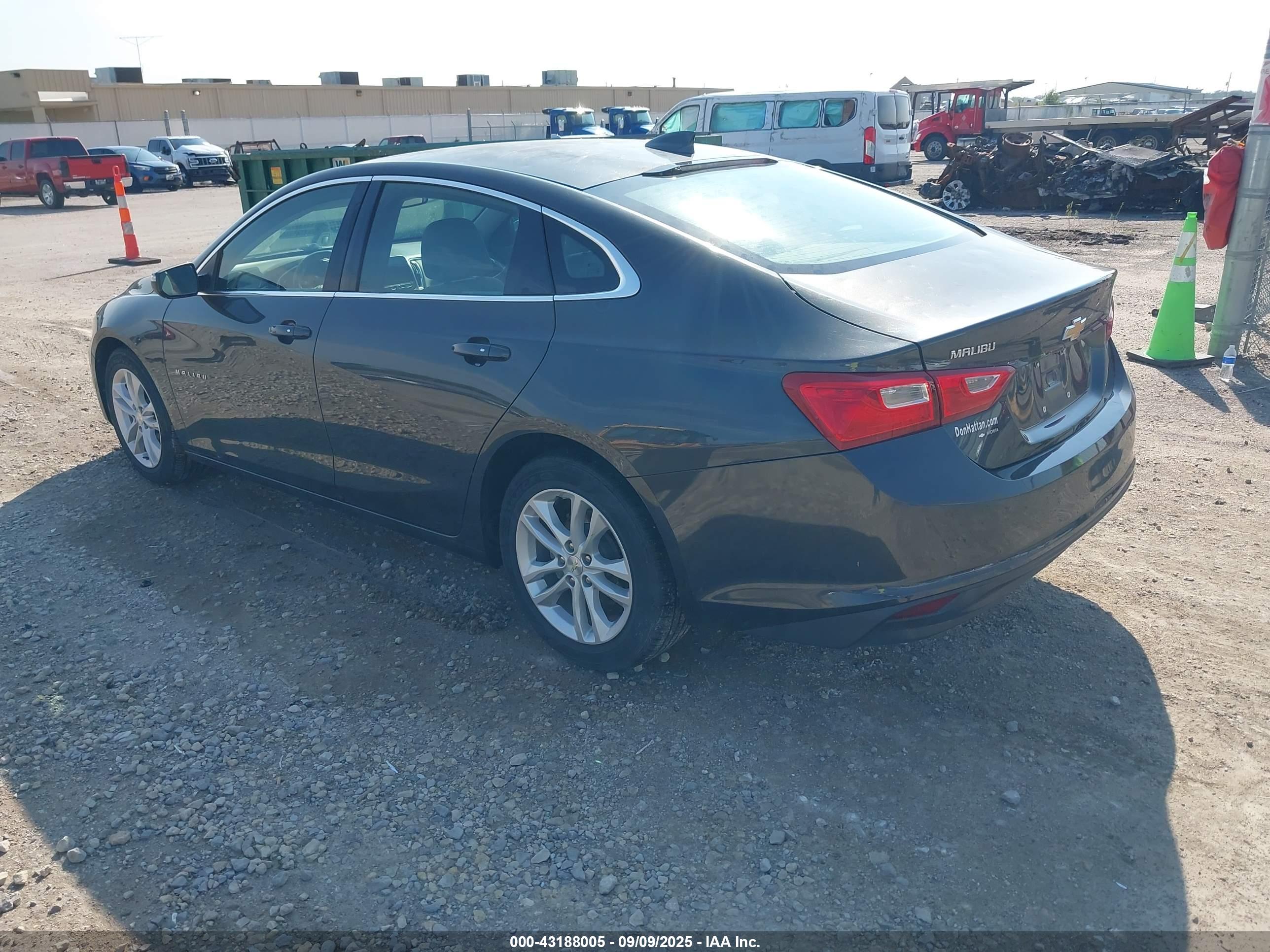 CHEVROLET MALIBU image 3