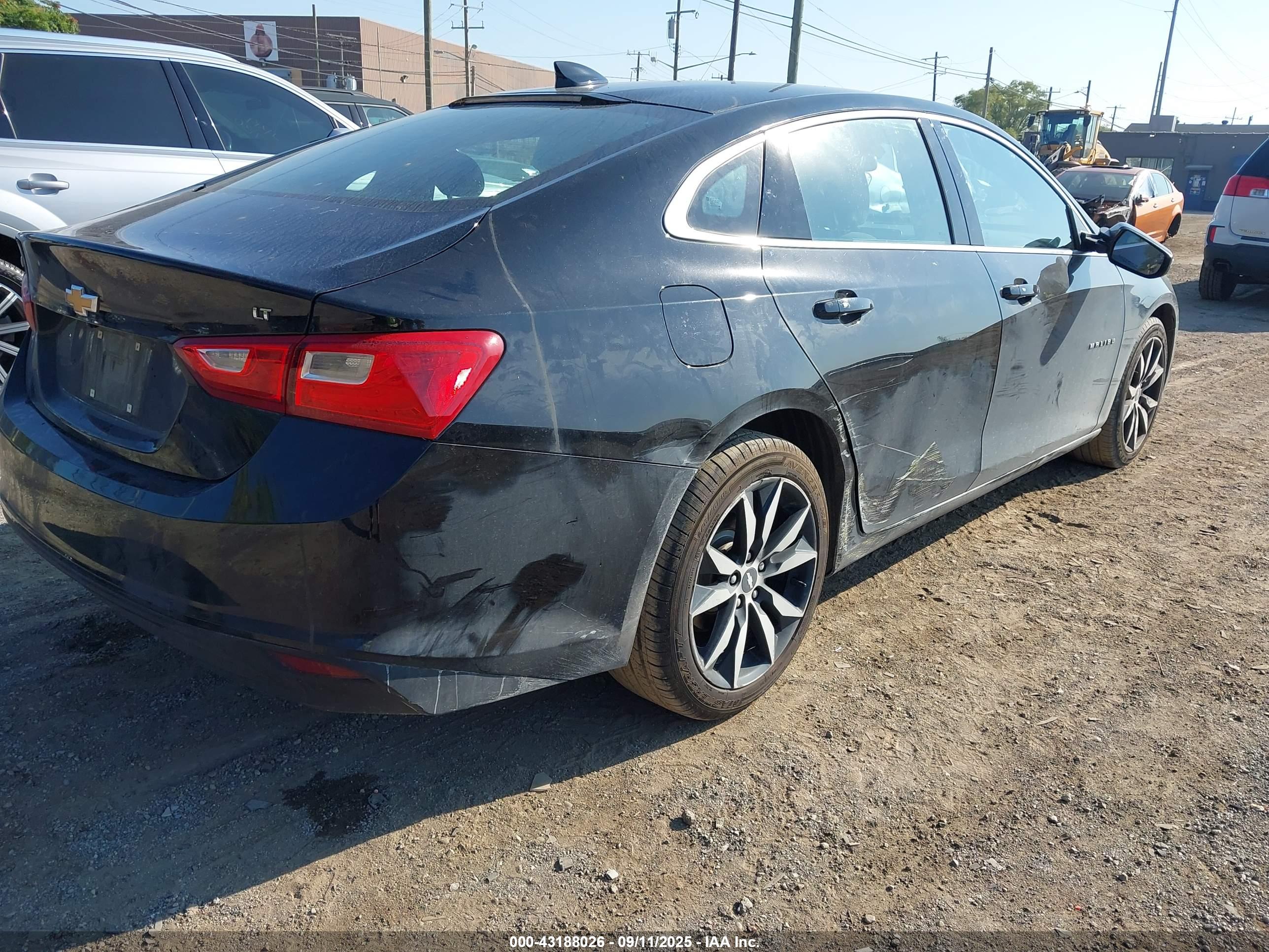 CHEVROLET MALIBU image 4