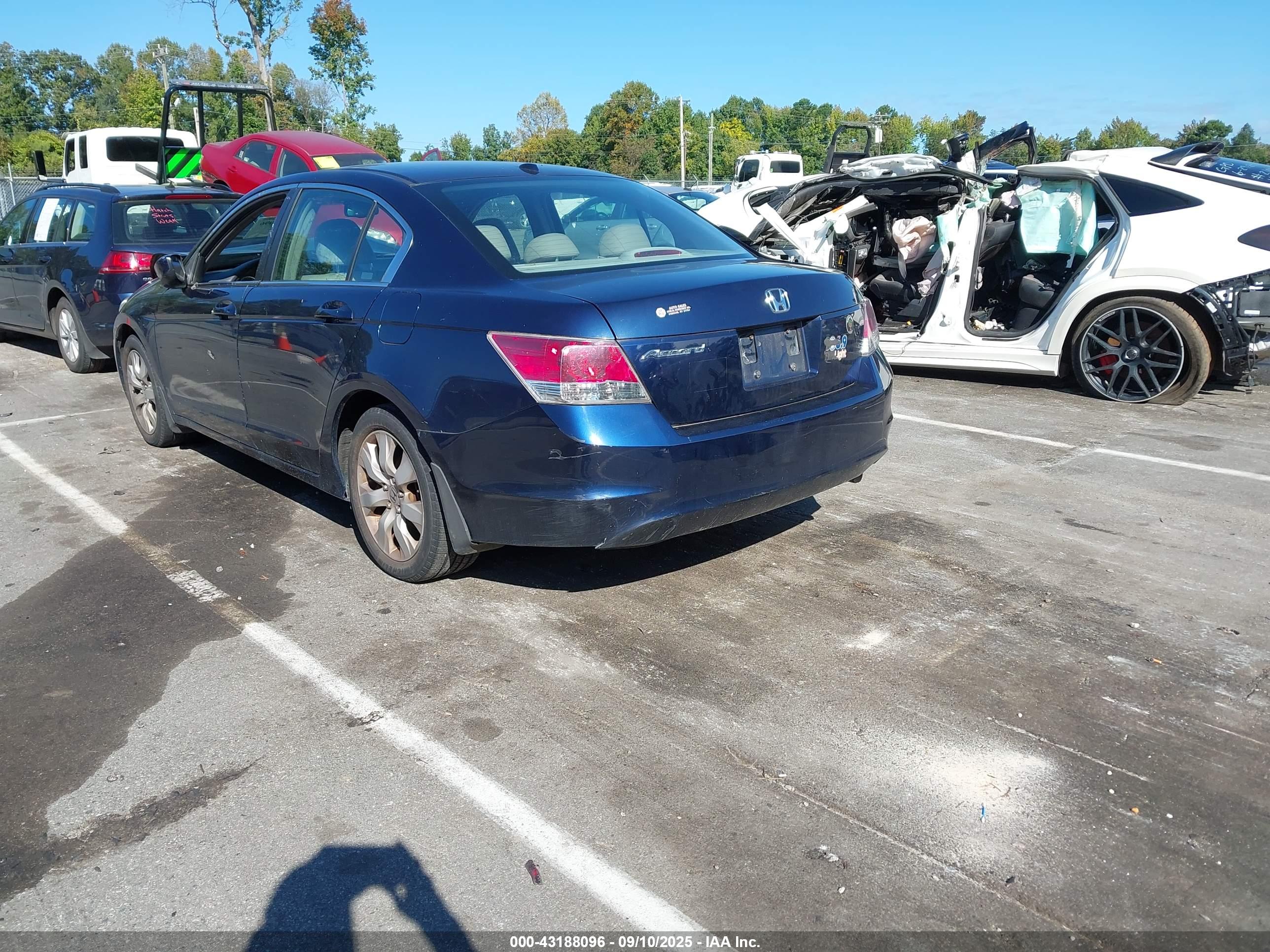 HONDA ACCORD image 3