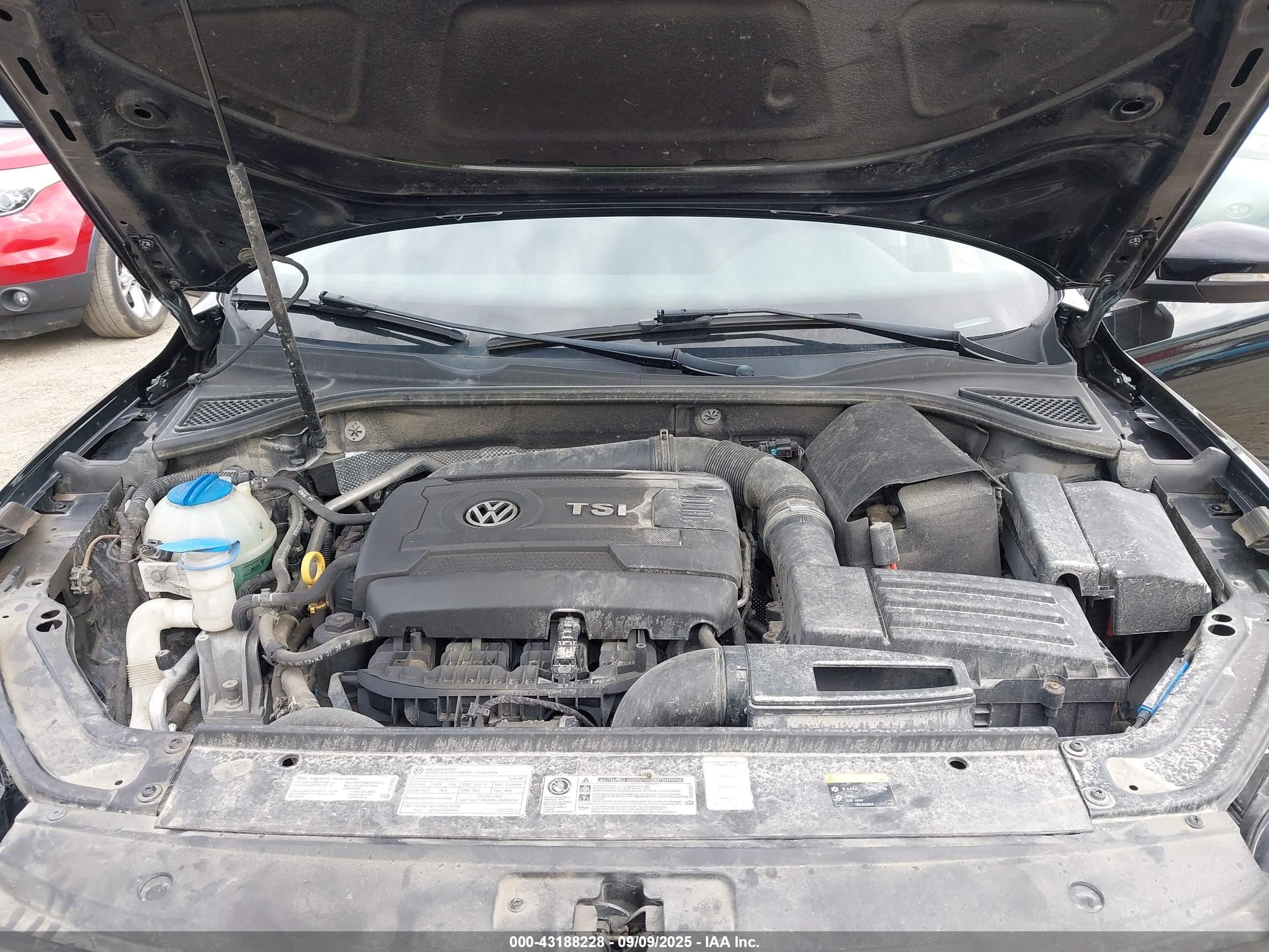 VOLKSWAGEN PASSAT image 10