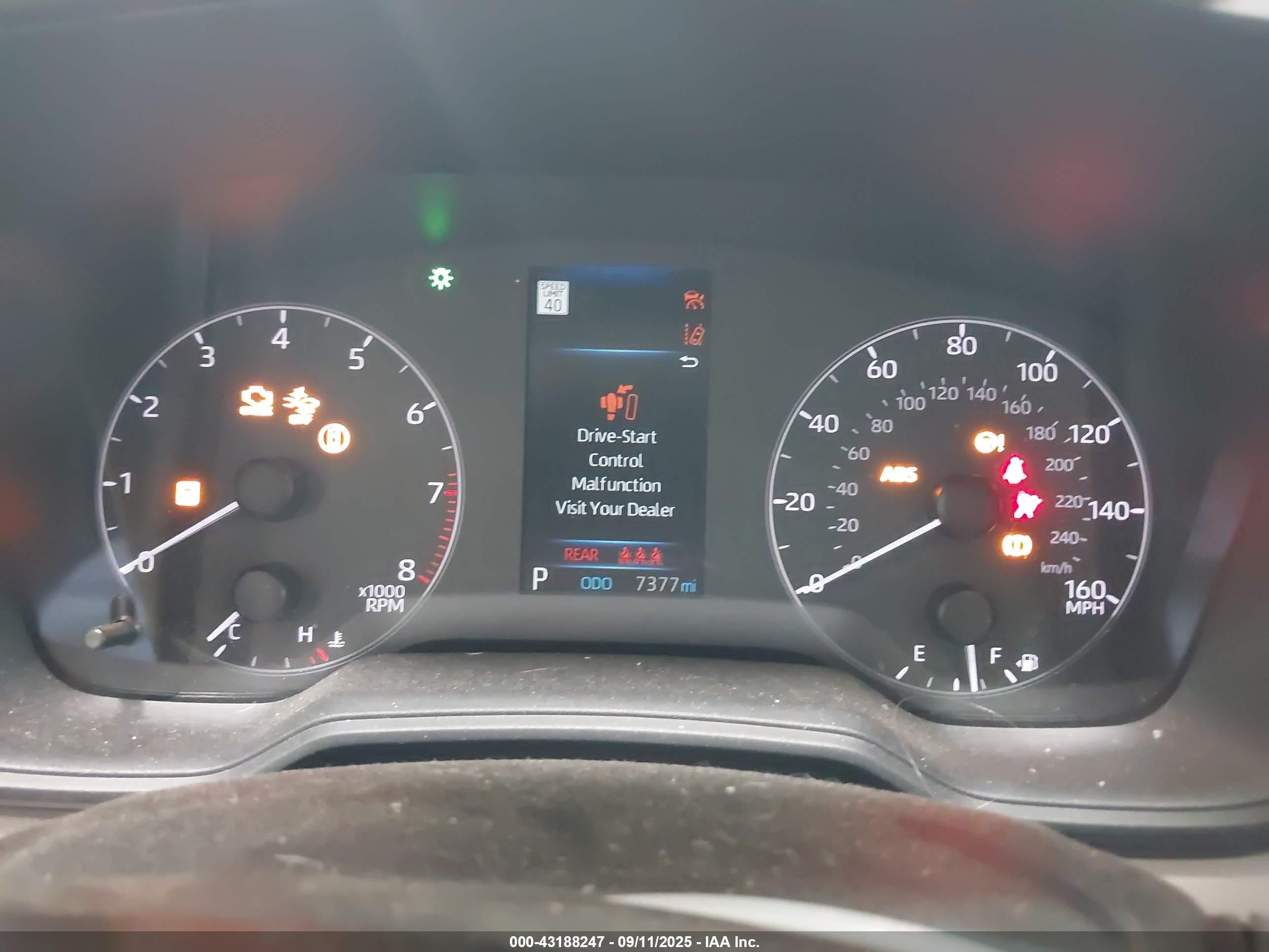 TOYOTA COROLLA image 7