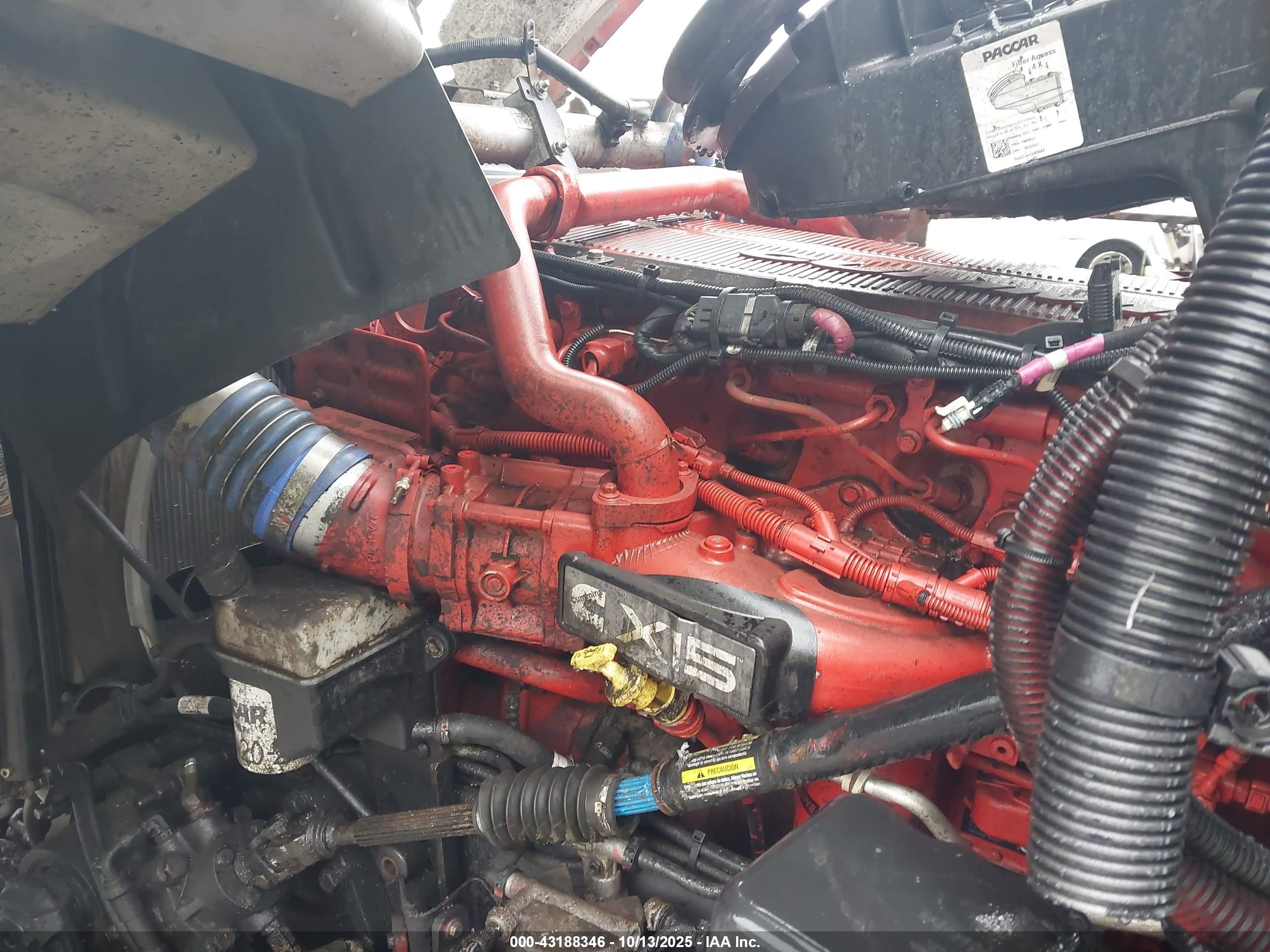 PETERBILT 567 image 10
