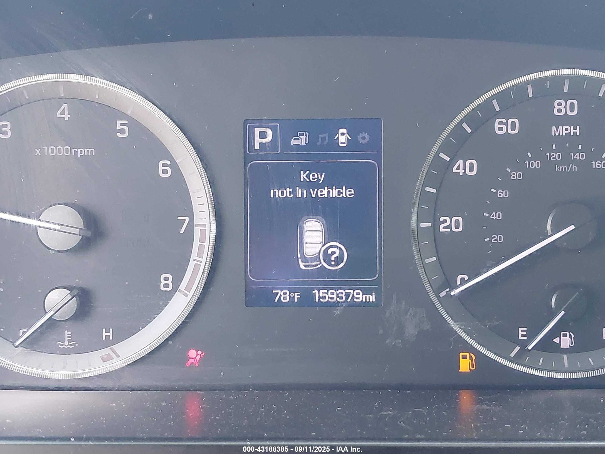 HYUNDAI SONATA image 7