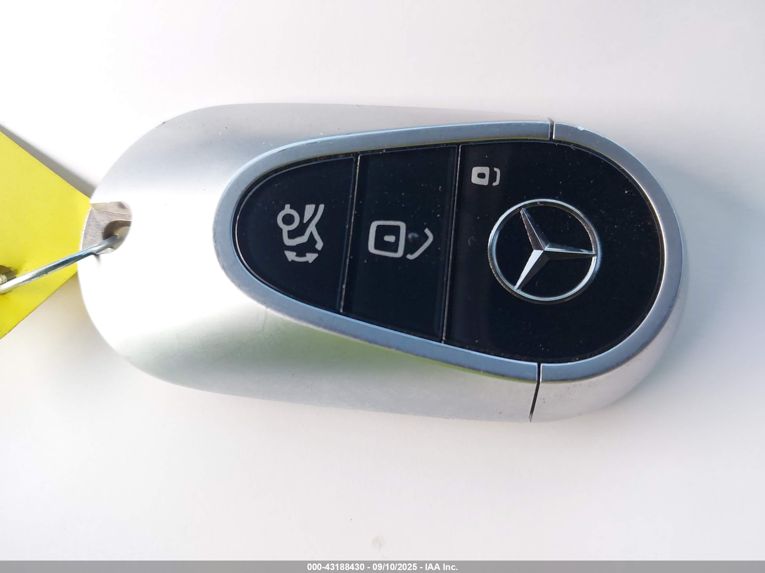 MERCEDES-BENZ S image 11
