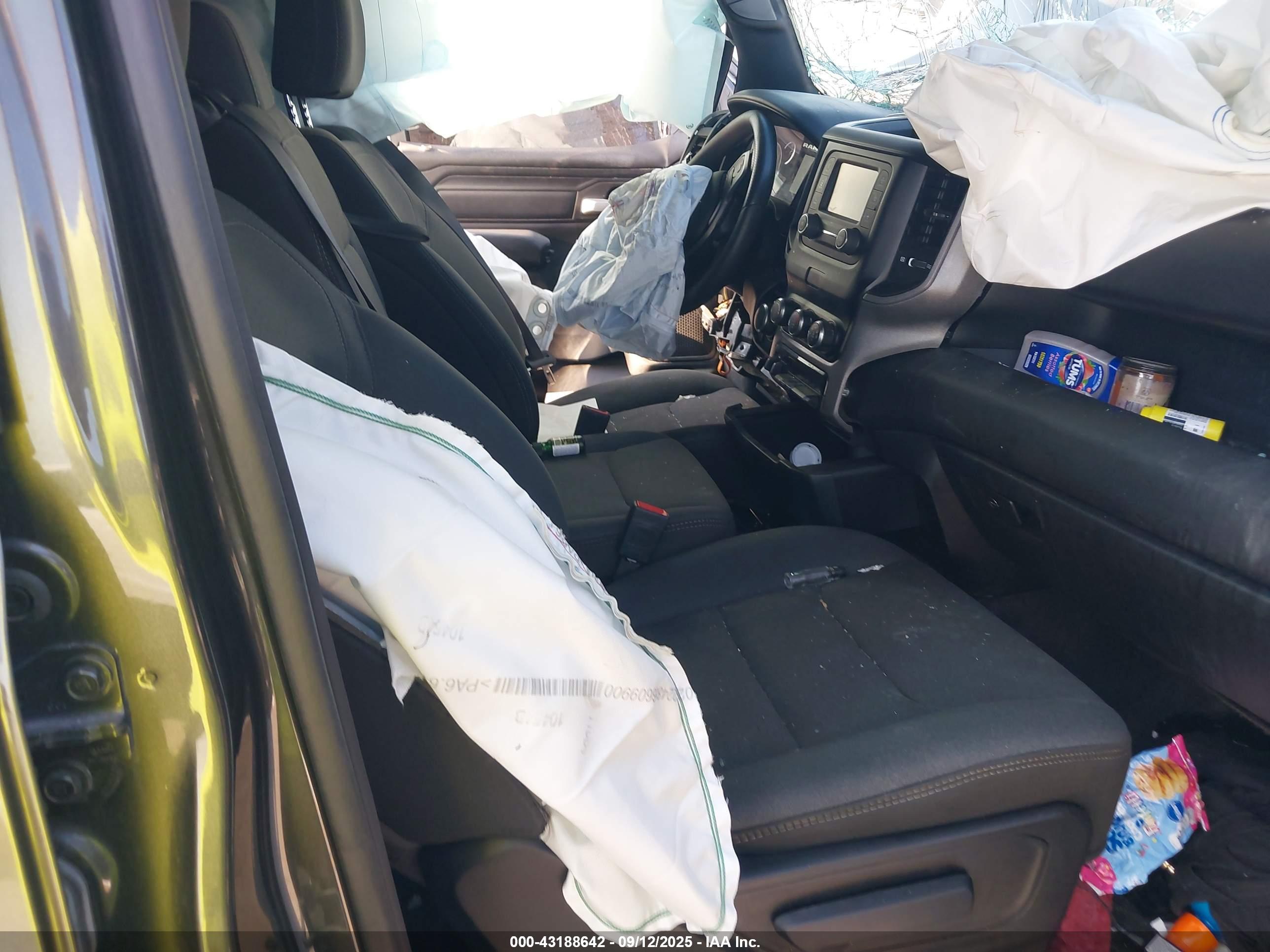 RAM 1500 image 5