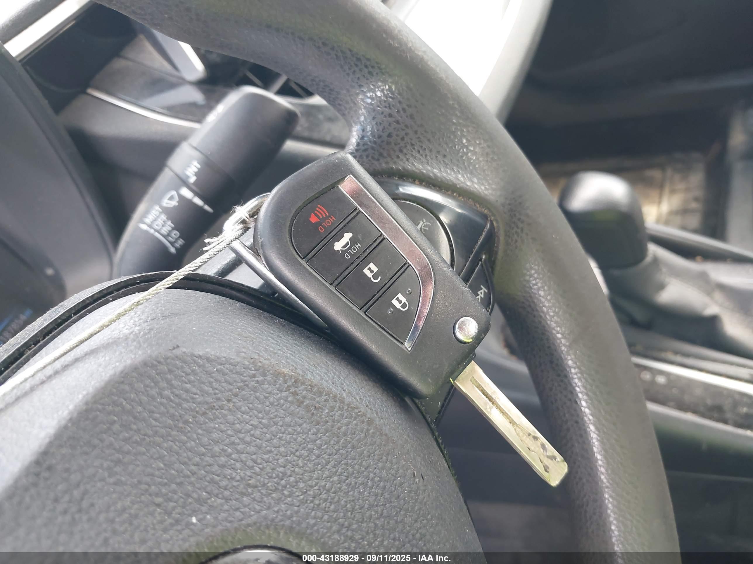 TOYOTA COROLLA image 11