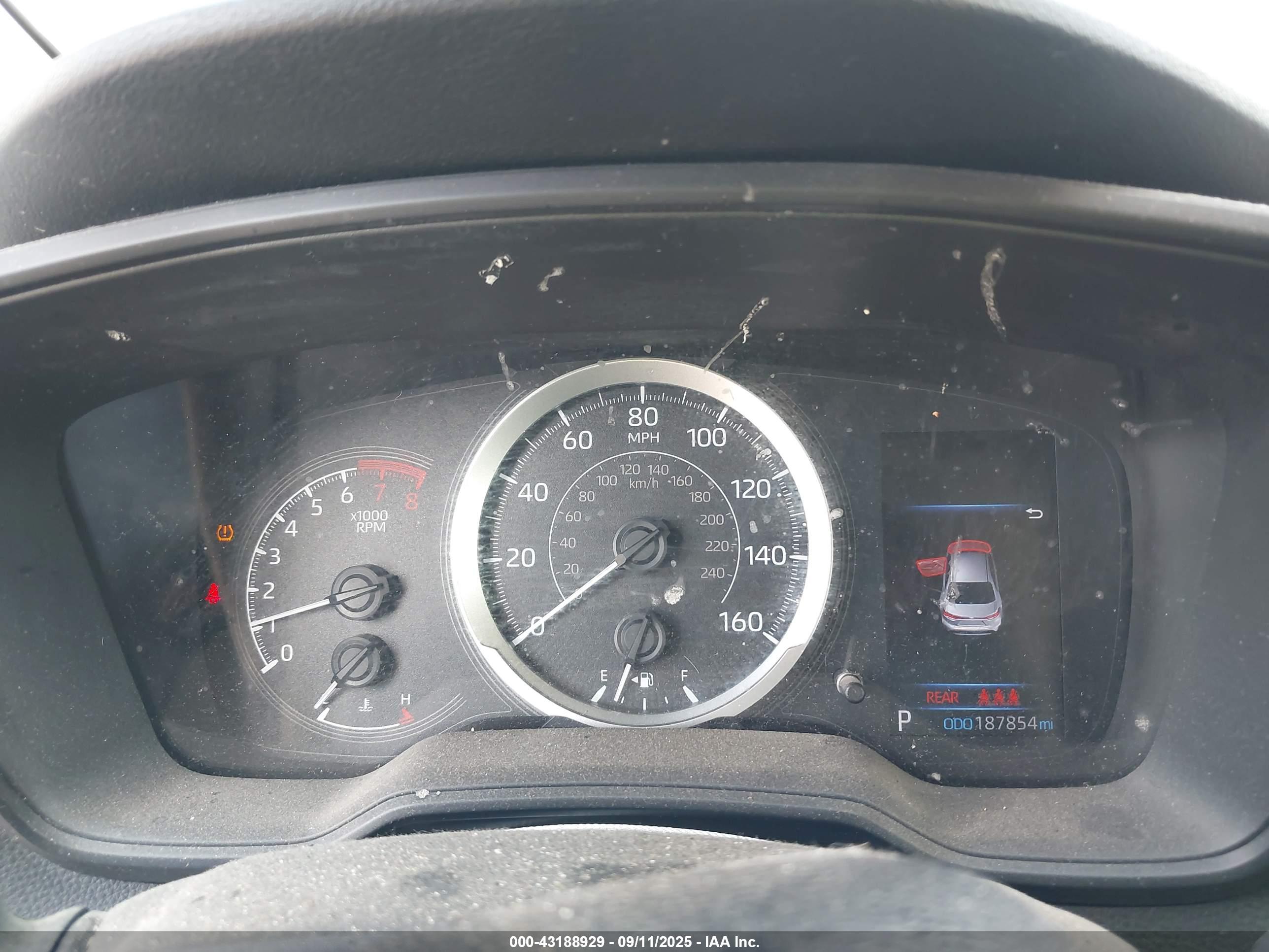 TOYOTA COROLLA image 7