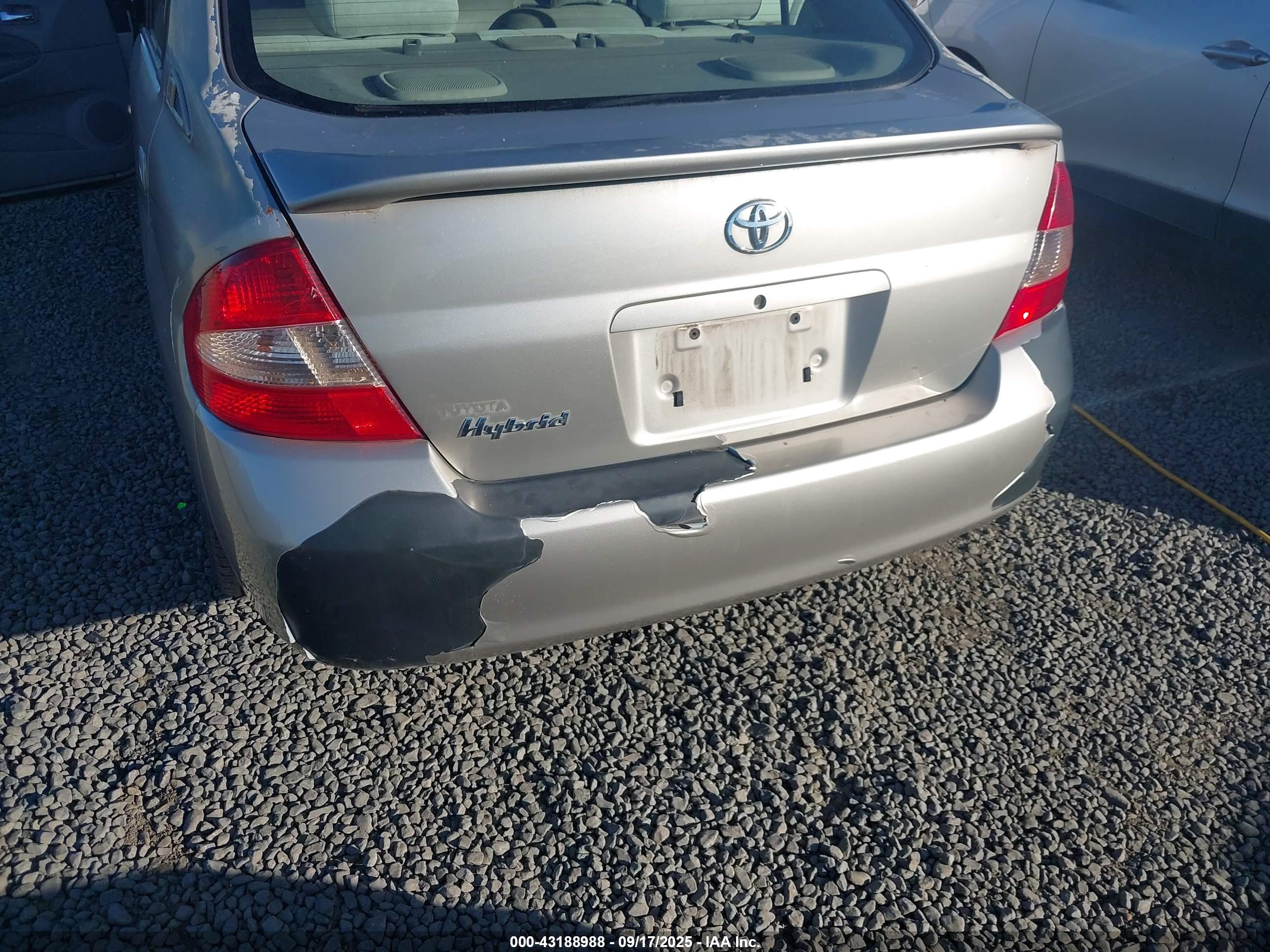 TOYOTA PRIUS image 6