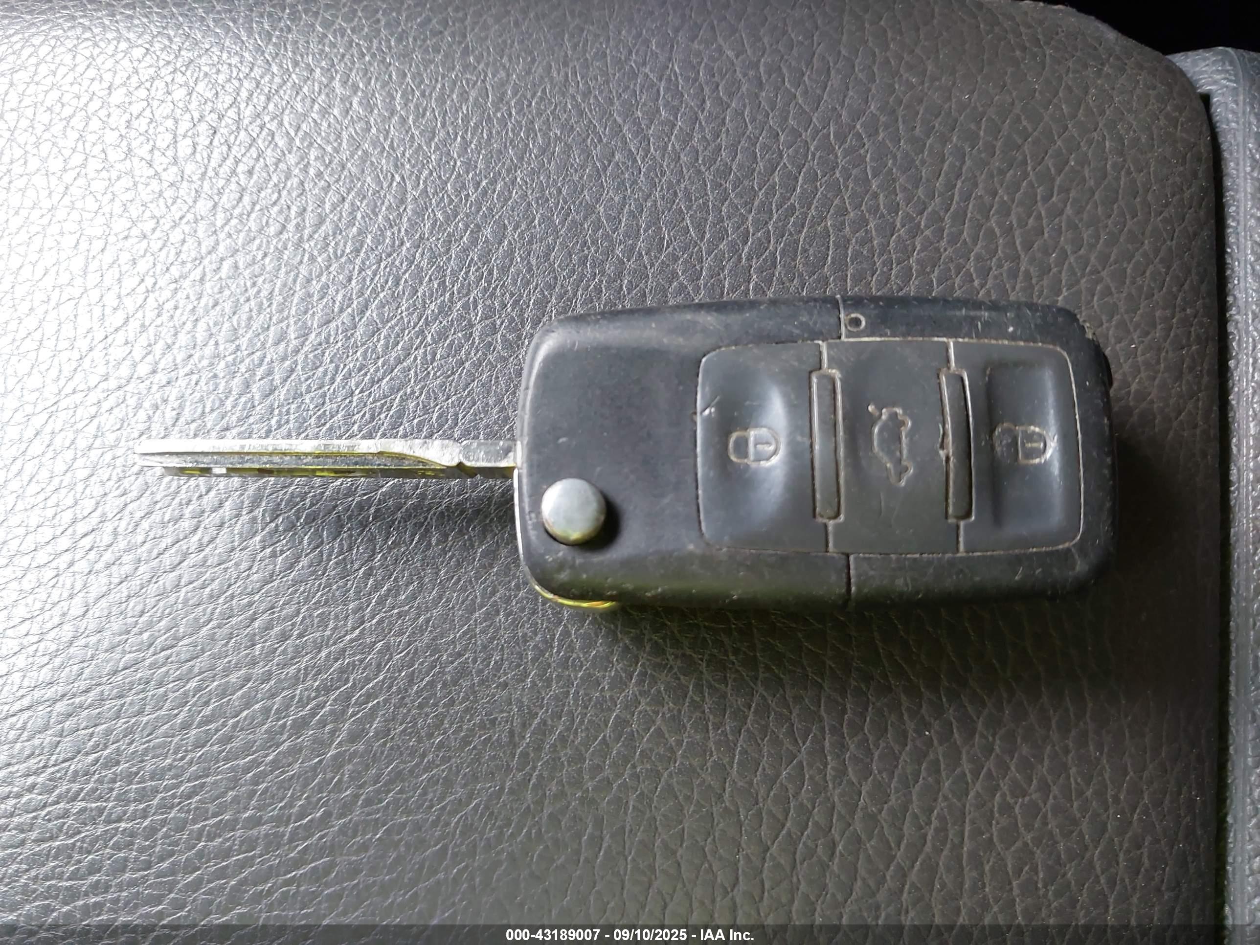 VOLKSWAGEN JETTA image 11