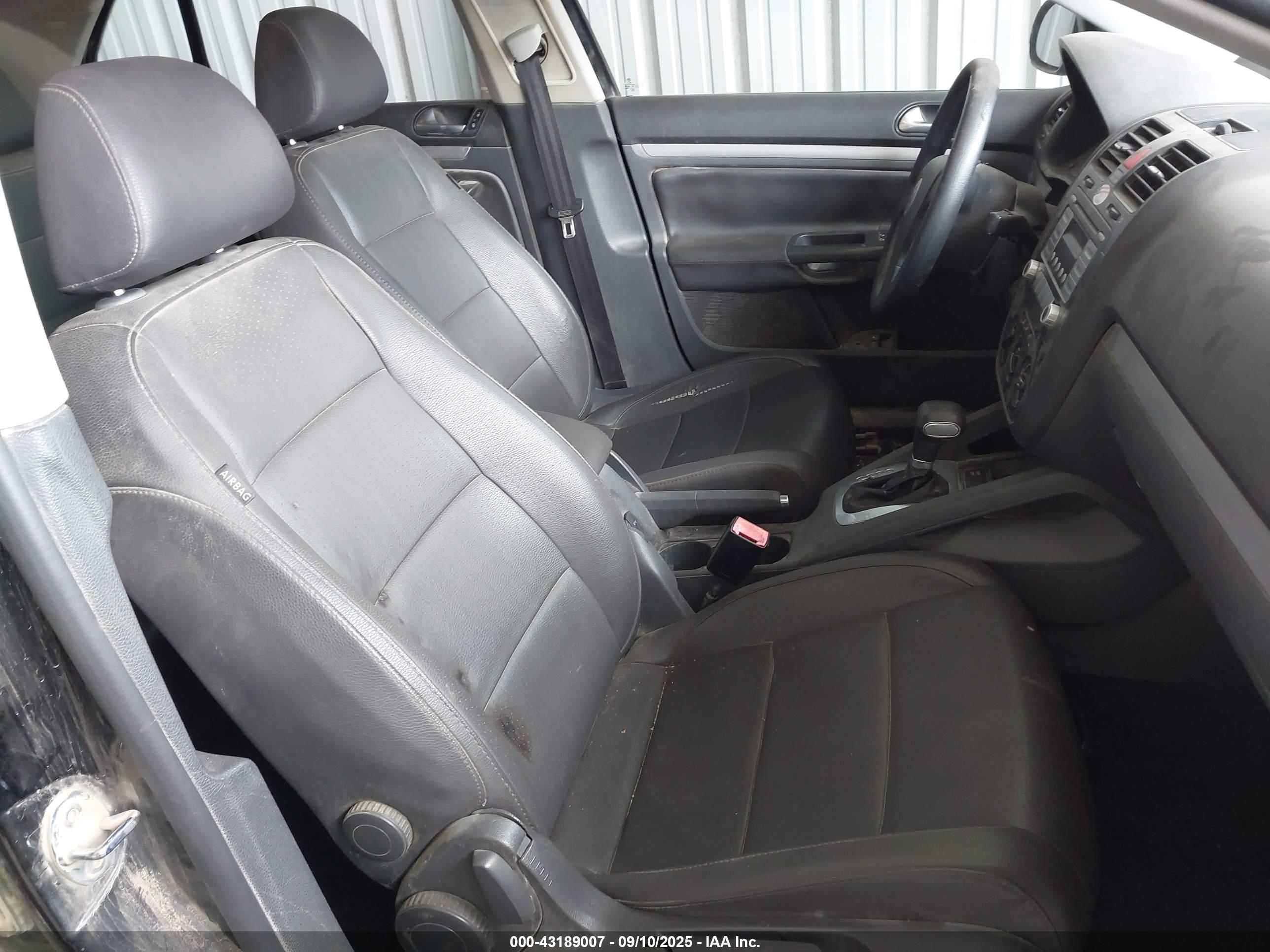 VOLKSWAGEN JETTA image 5