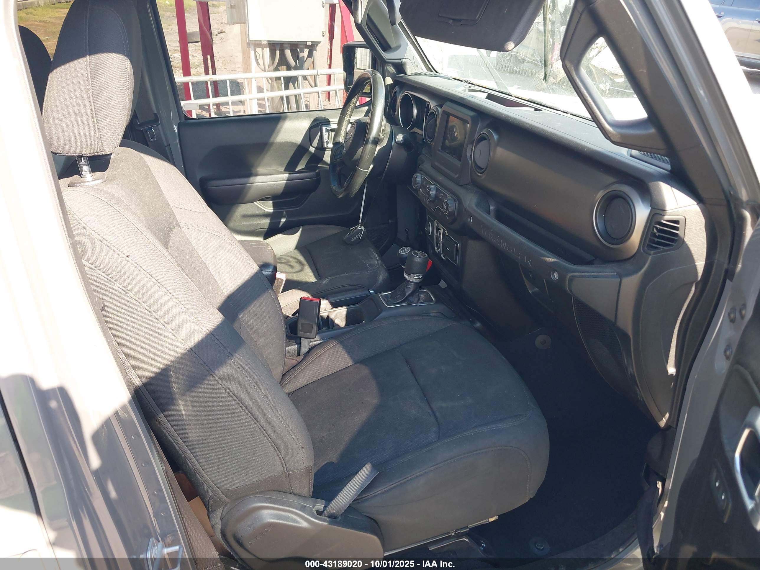 JEEP WRANGLER image 5