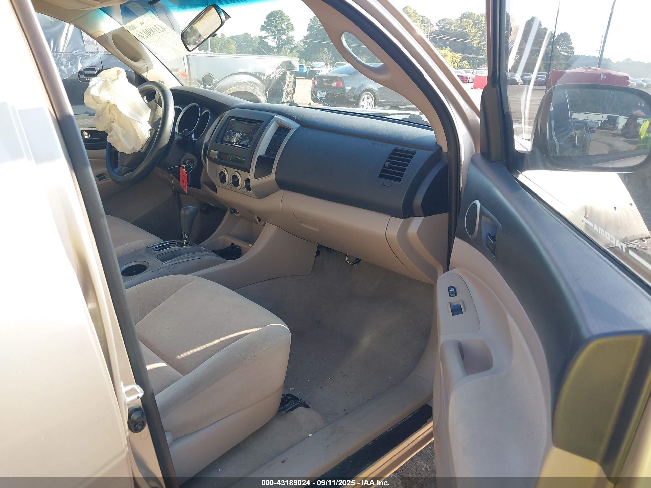 TOYOTA TACOMA image 5