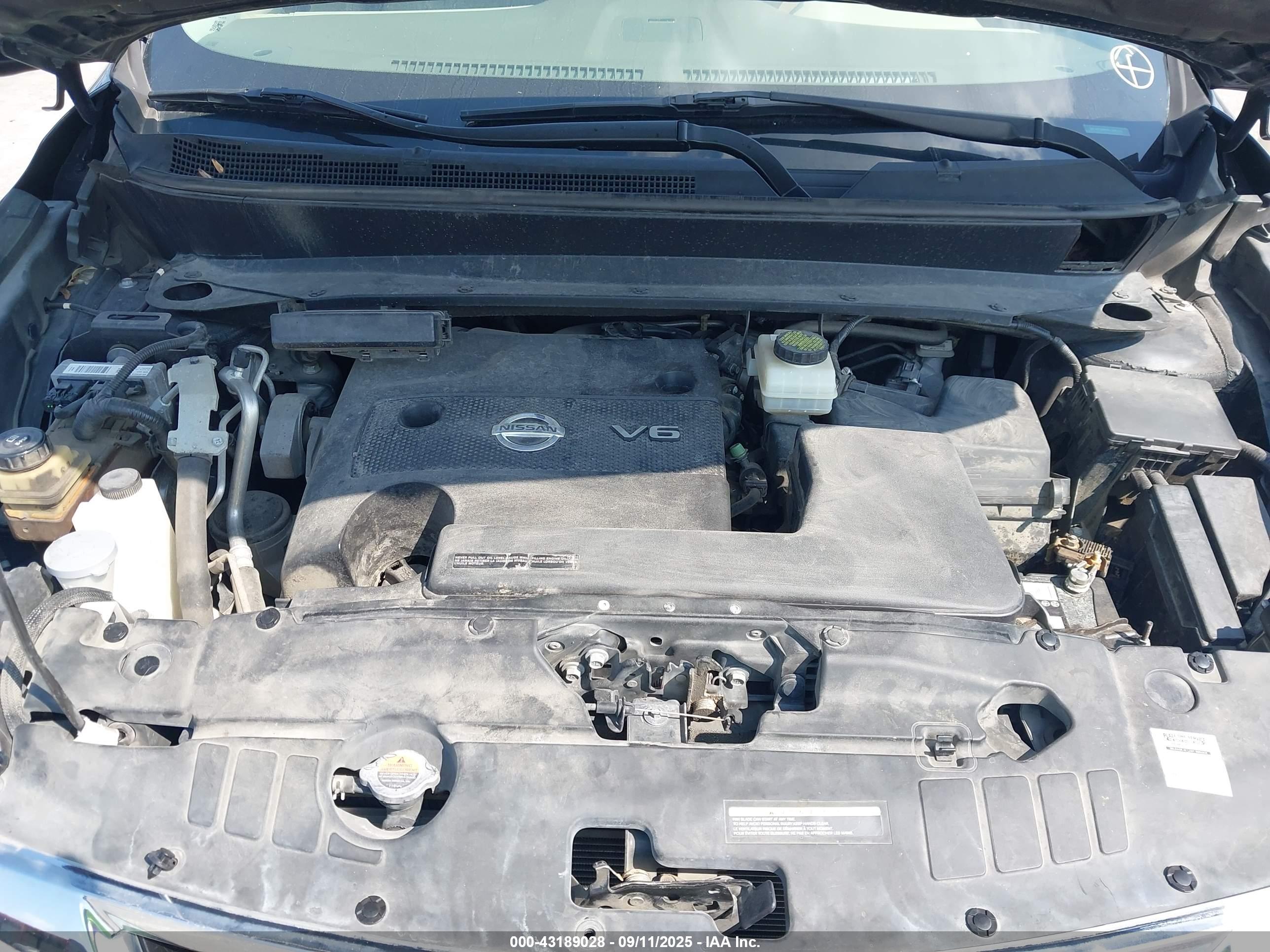 NISSAN PATHFINDER image 10