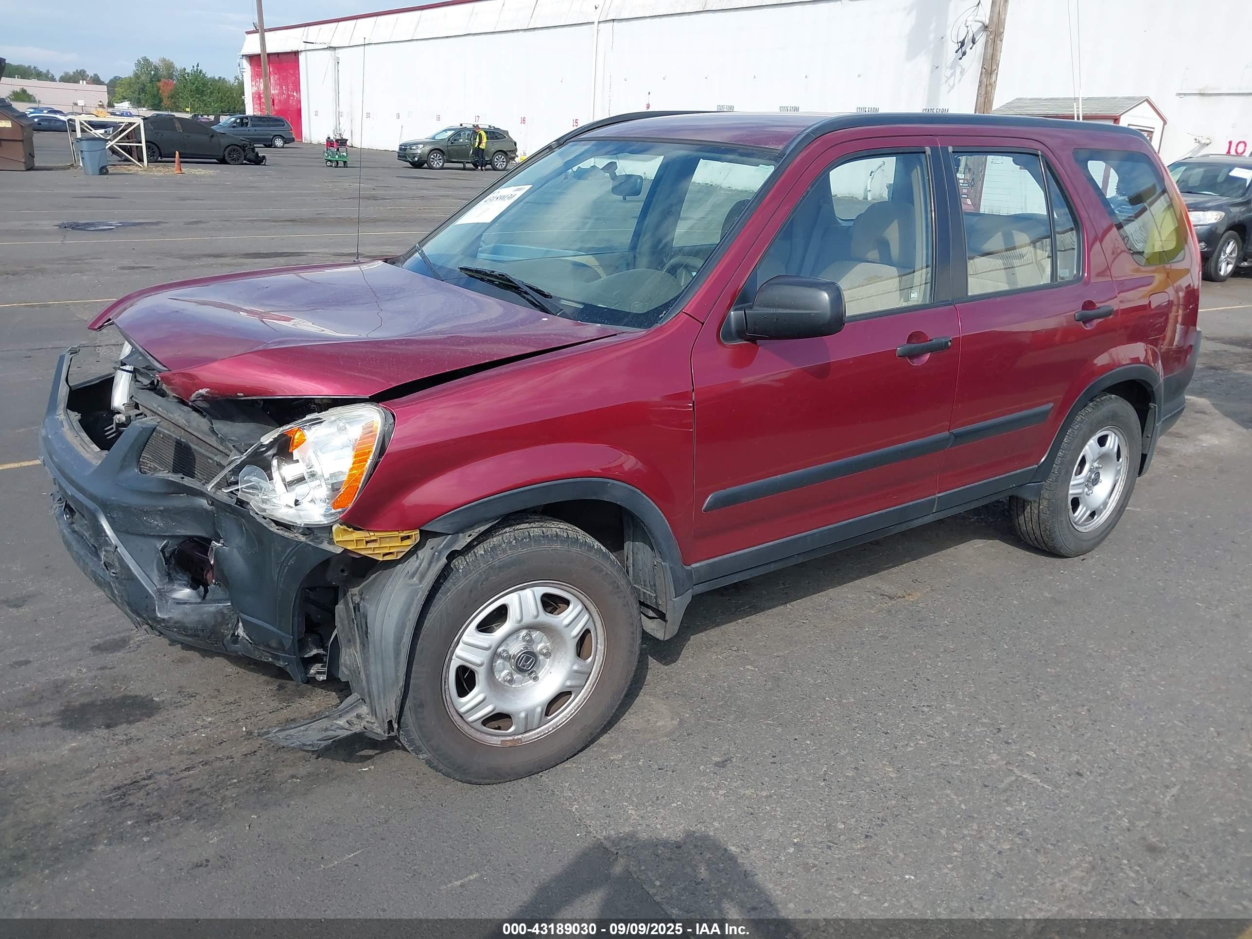 HONDA CR-V image 2