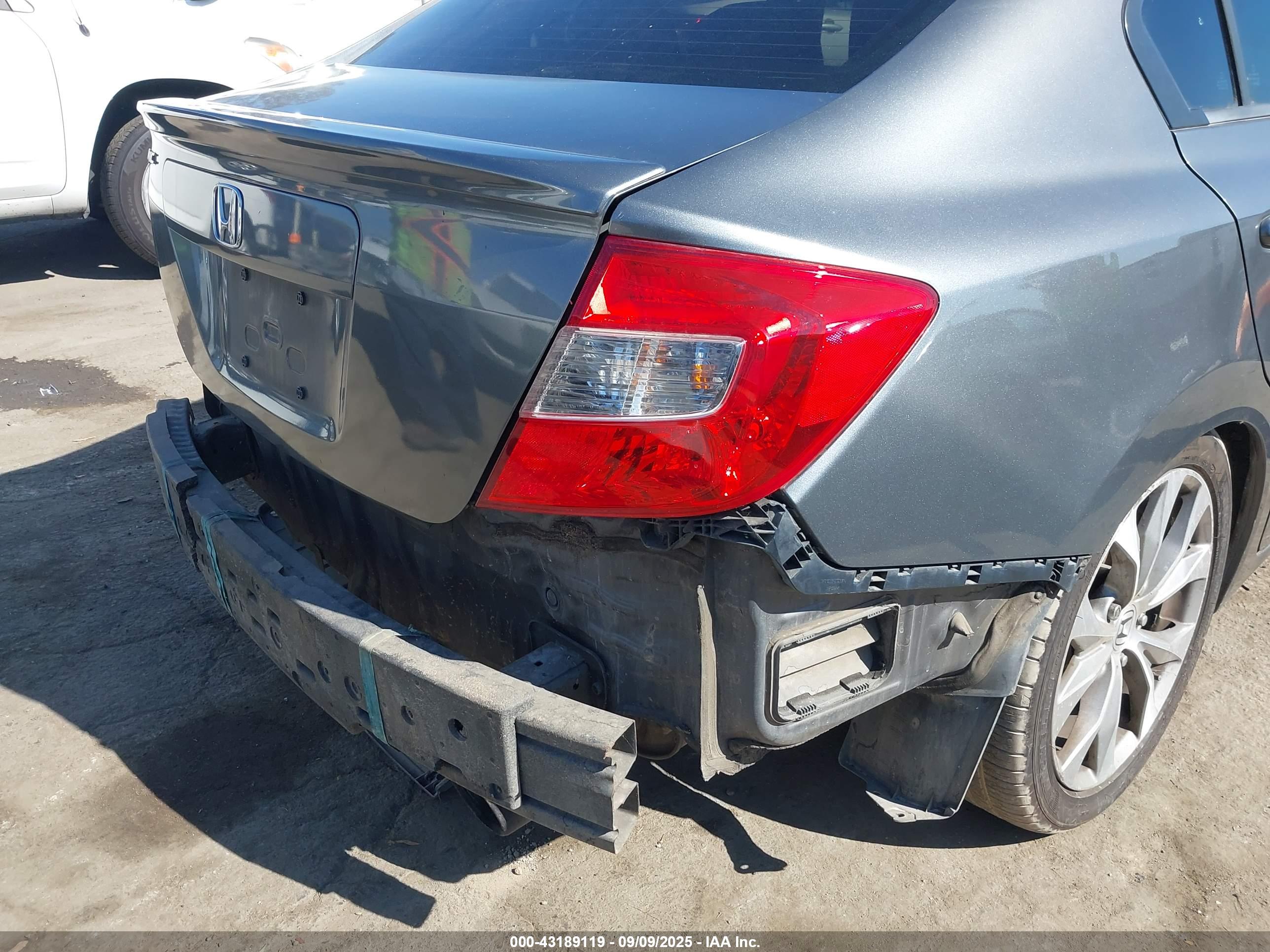 HONDA CIVIC image 6