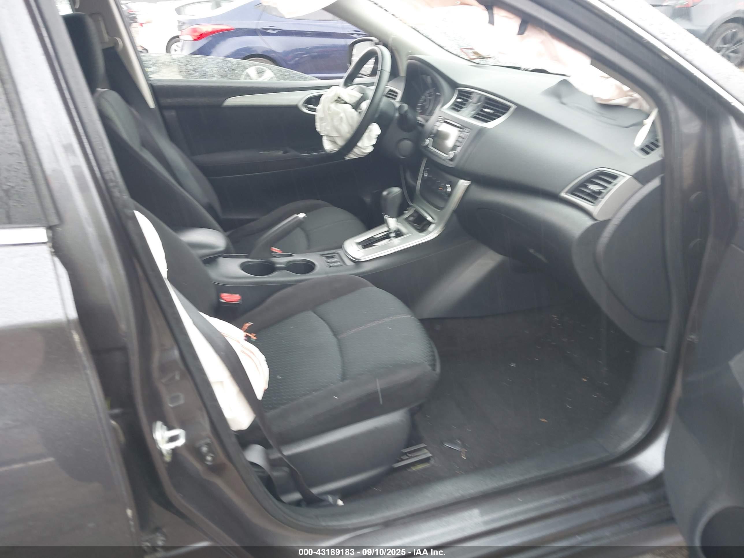 NISSAN SENTRA image 5