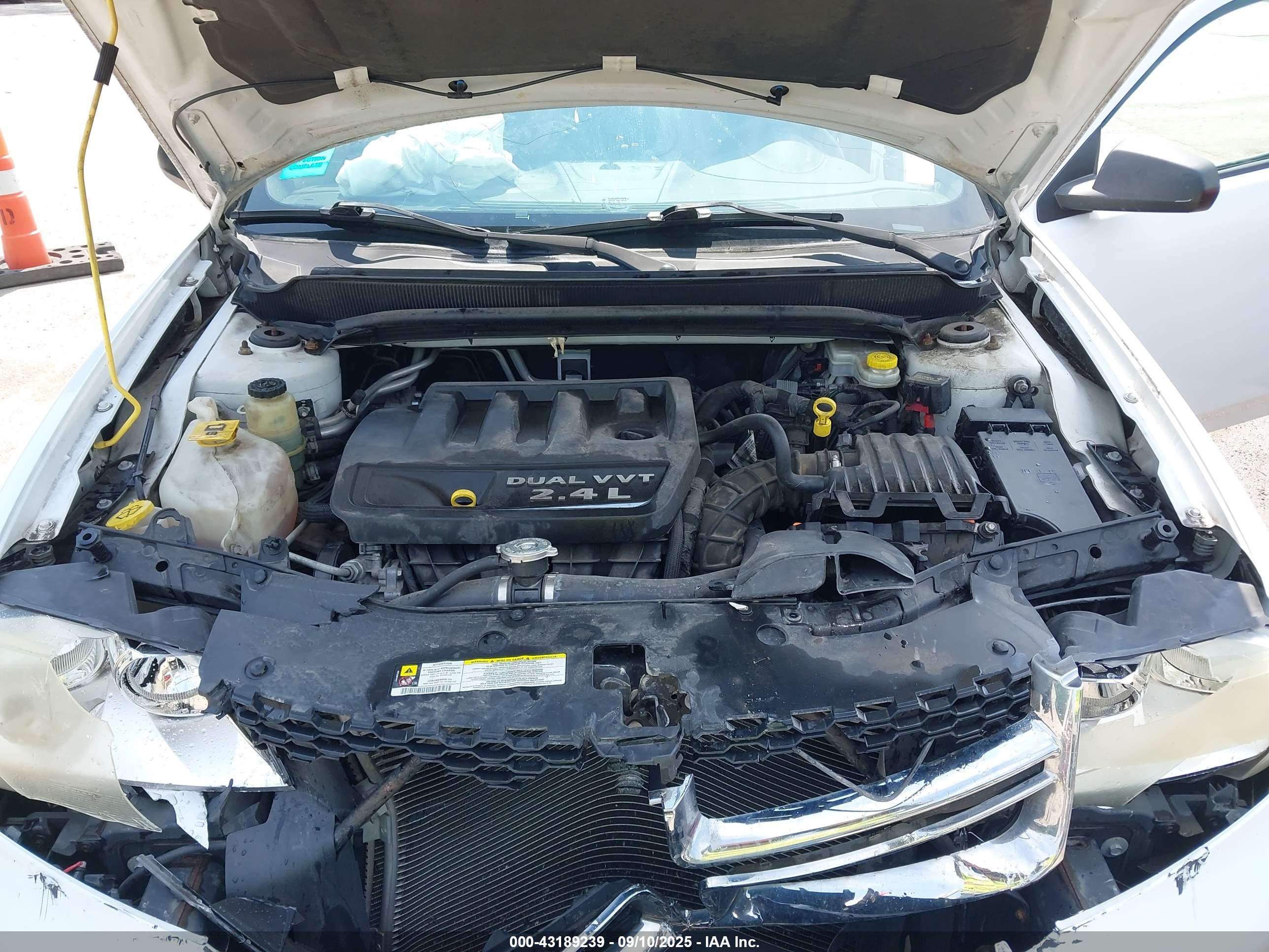 DODGE AVENGER image 10