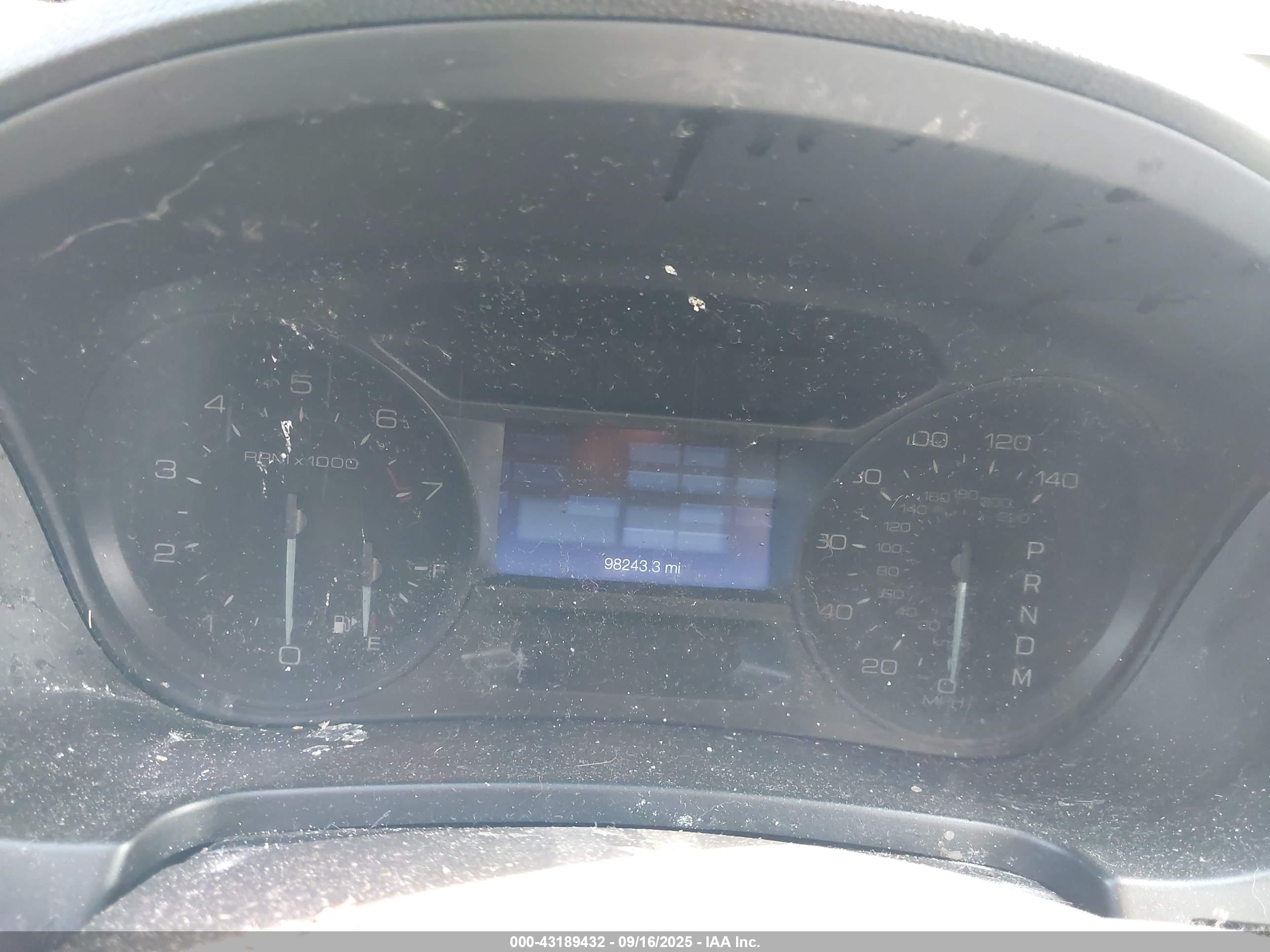 FORD EXPLORER image 7