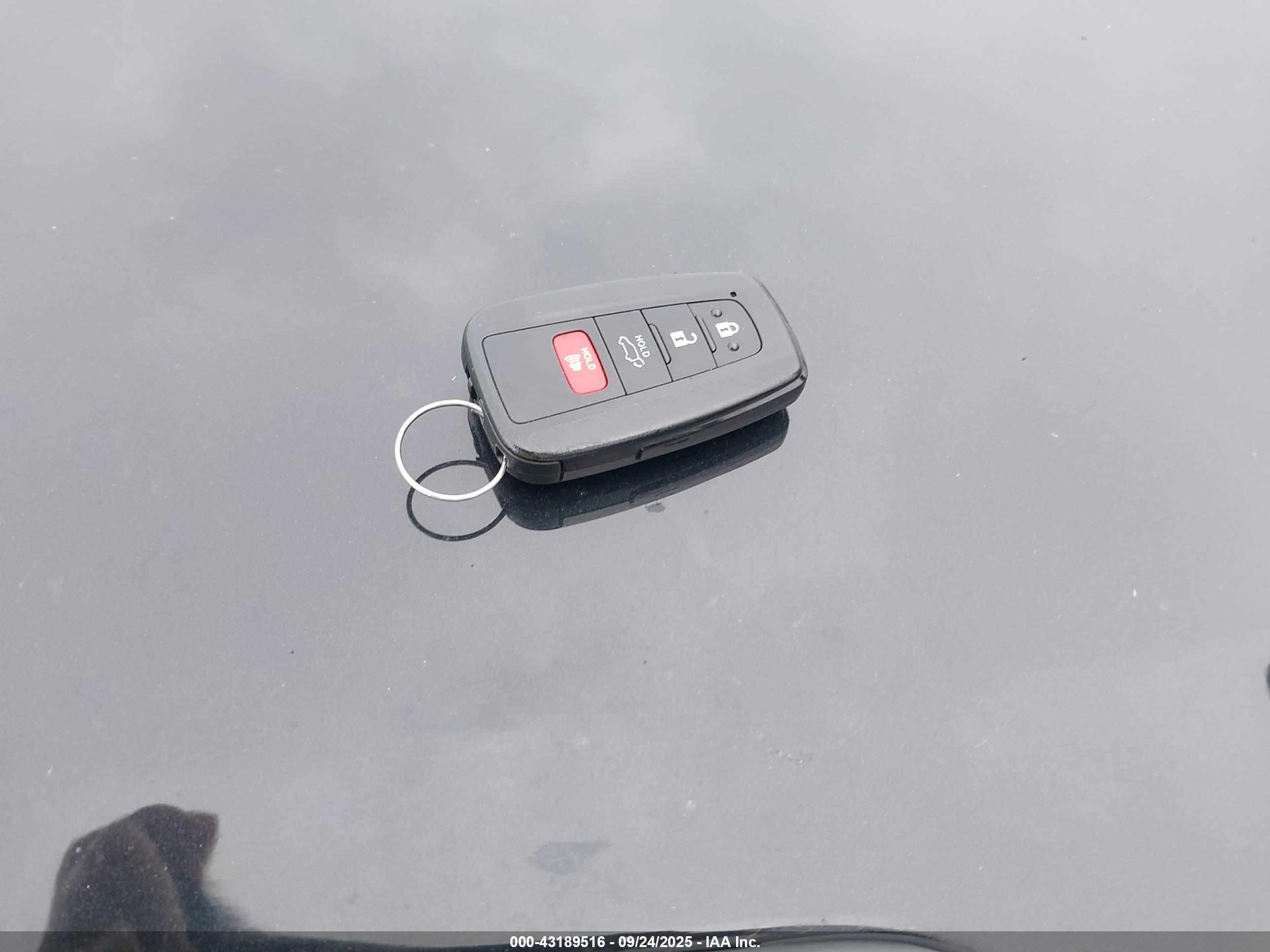 TOYOTA HIGHLANDER image 11