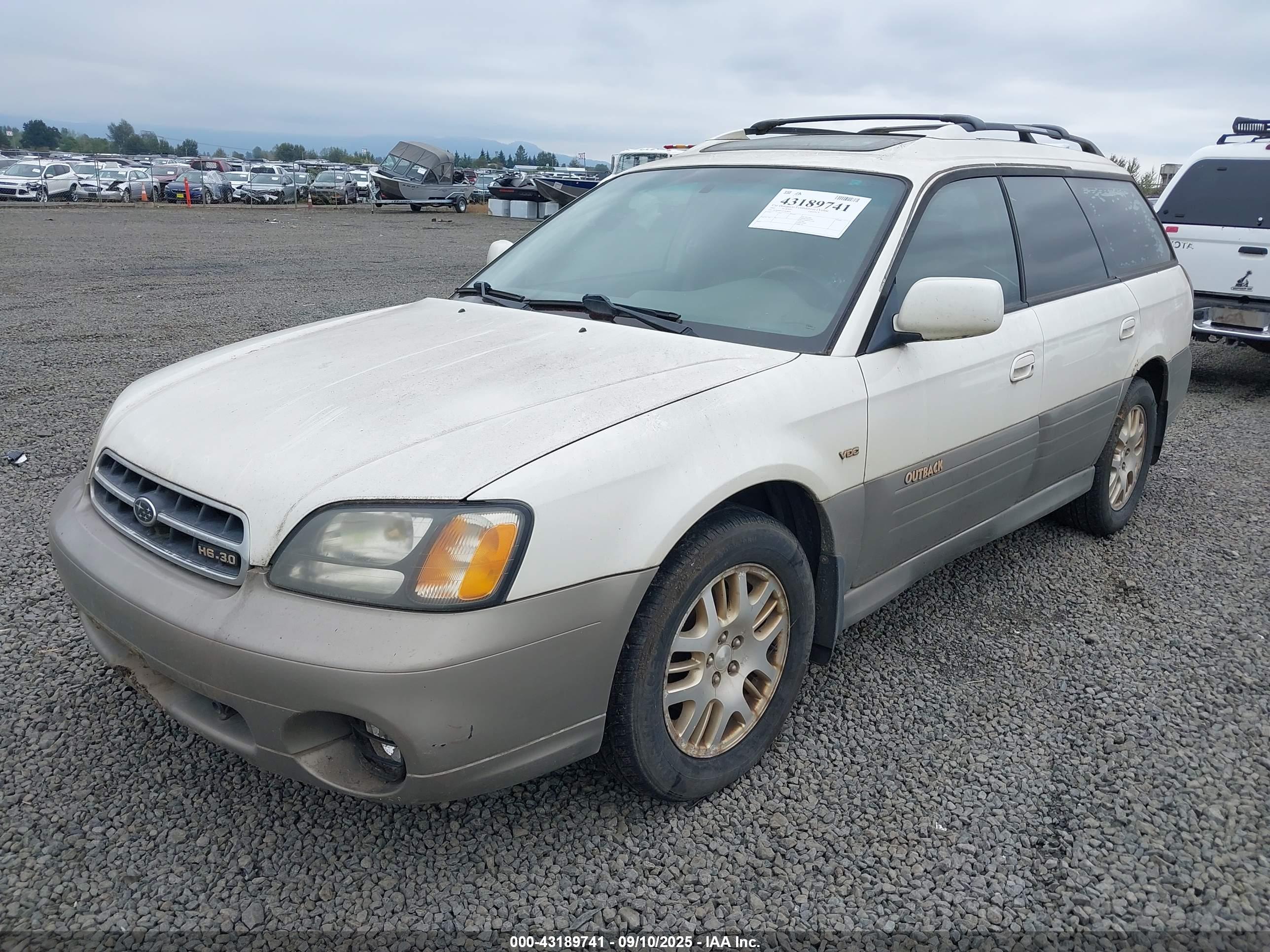 SUBARU OUTBACK image 2