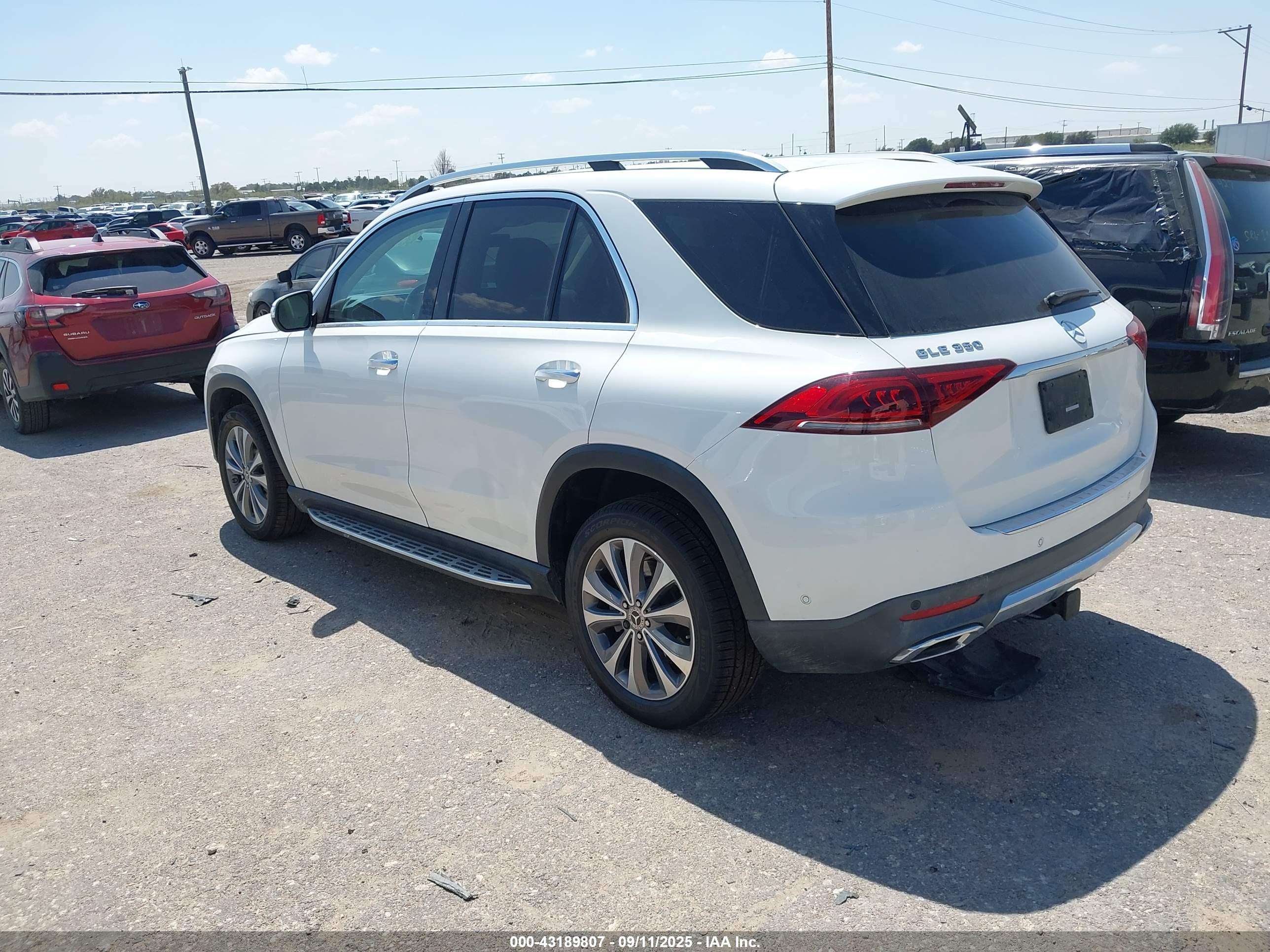 MERCEDES-BENZ GLE image 3