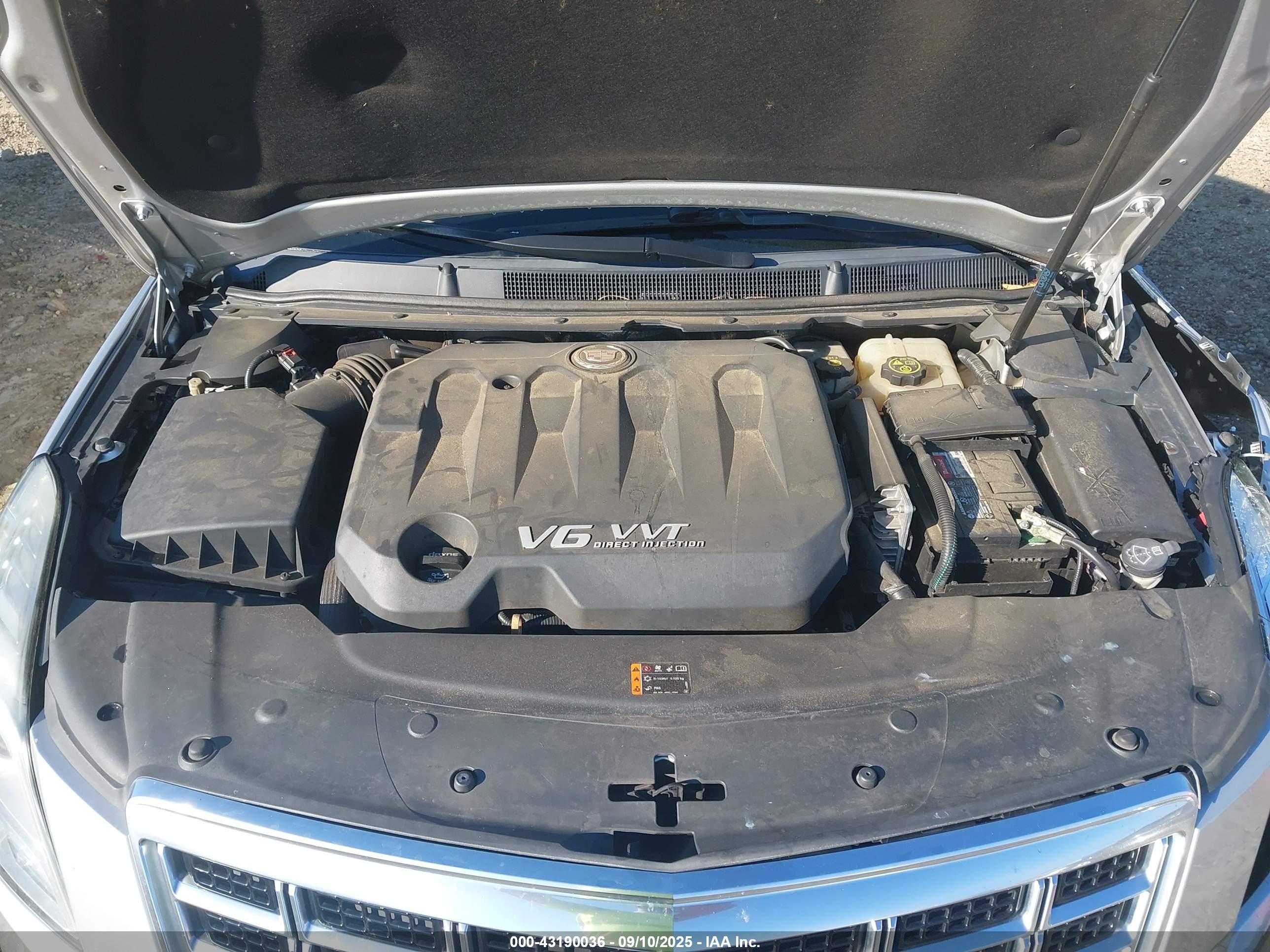 CADILLAC XTS image 10