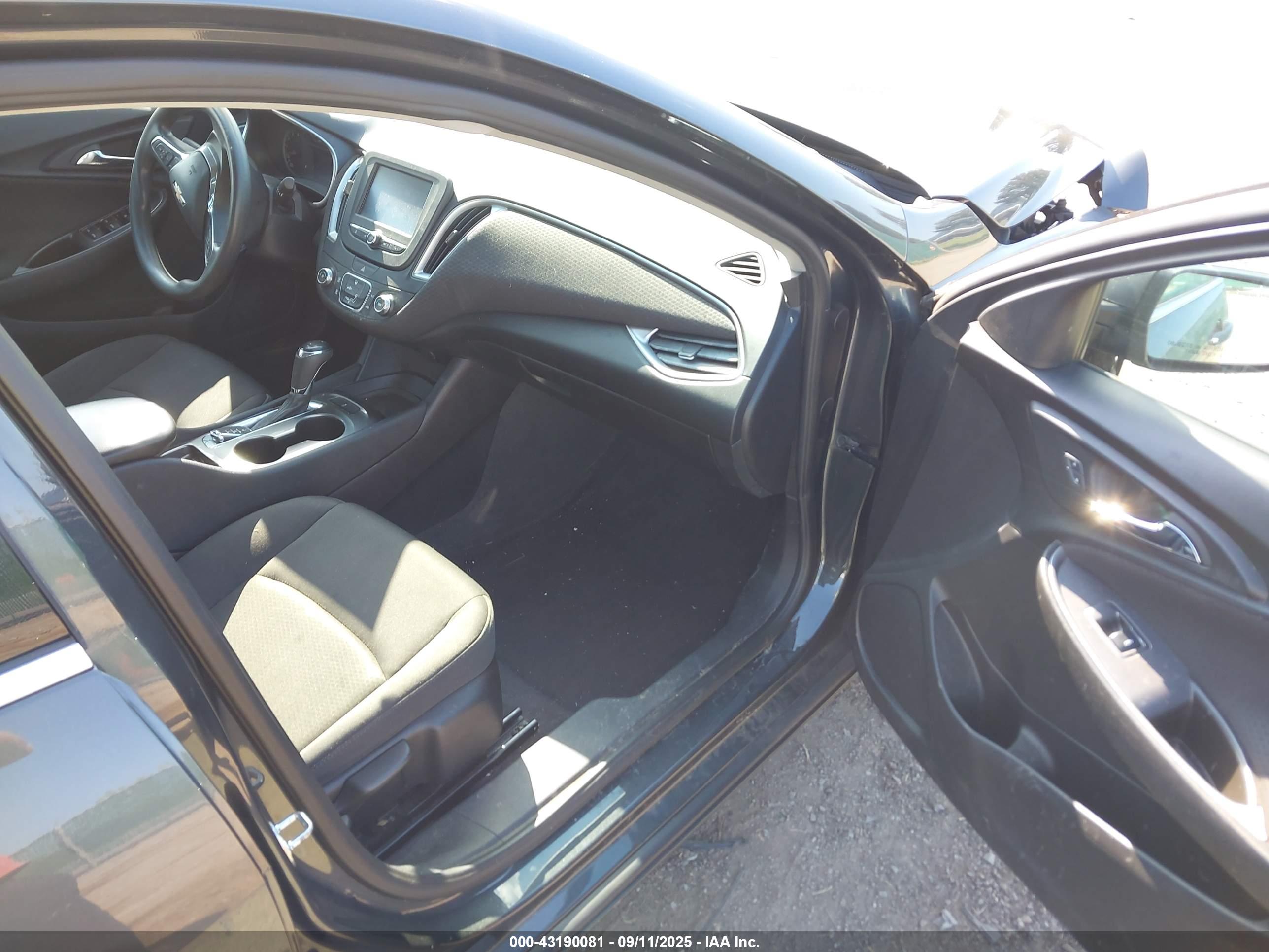 CHEVROLET MALIBU image 5
