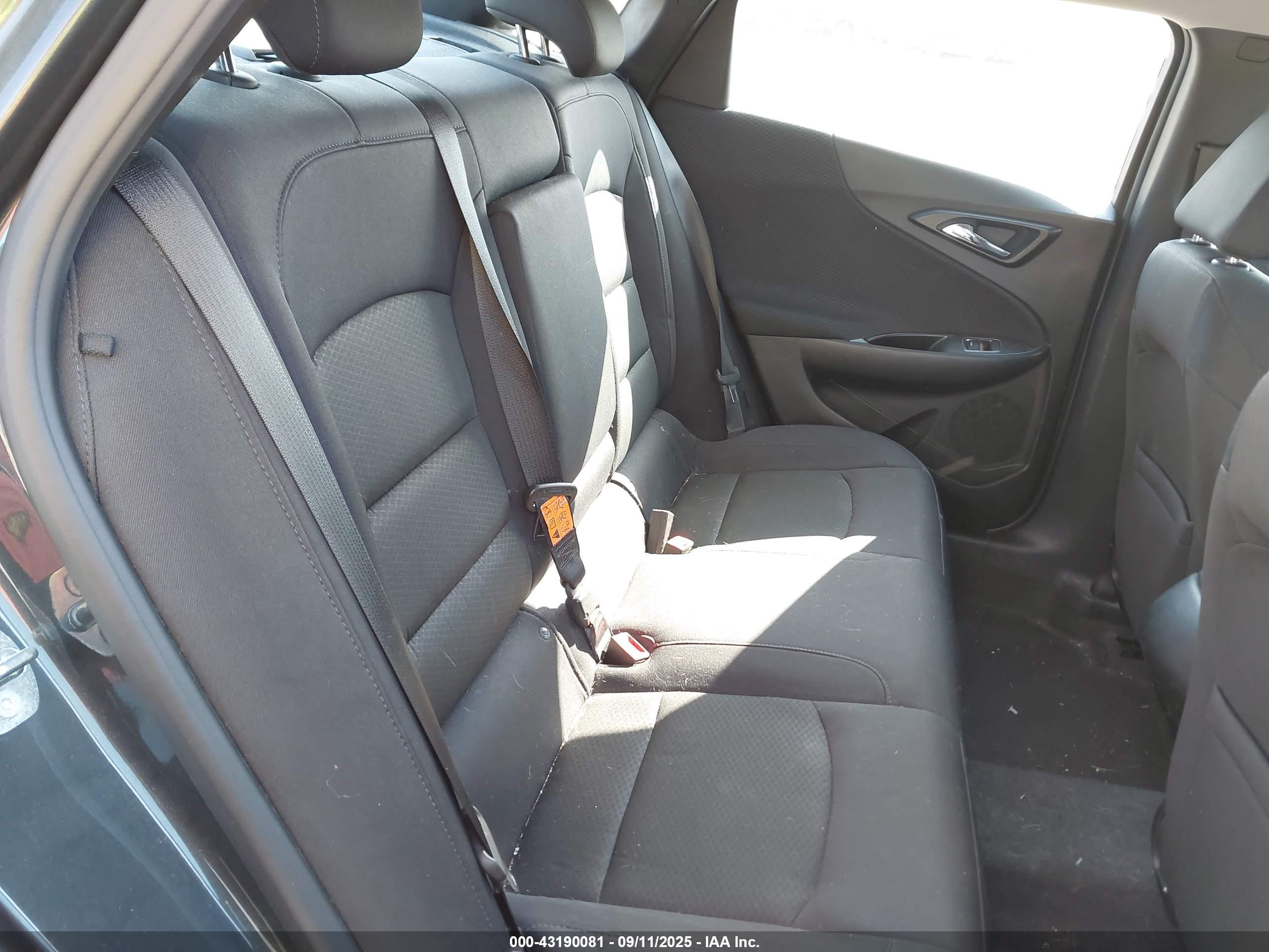 CHEVROLET MALIBU image 8