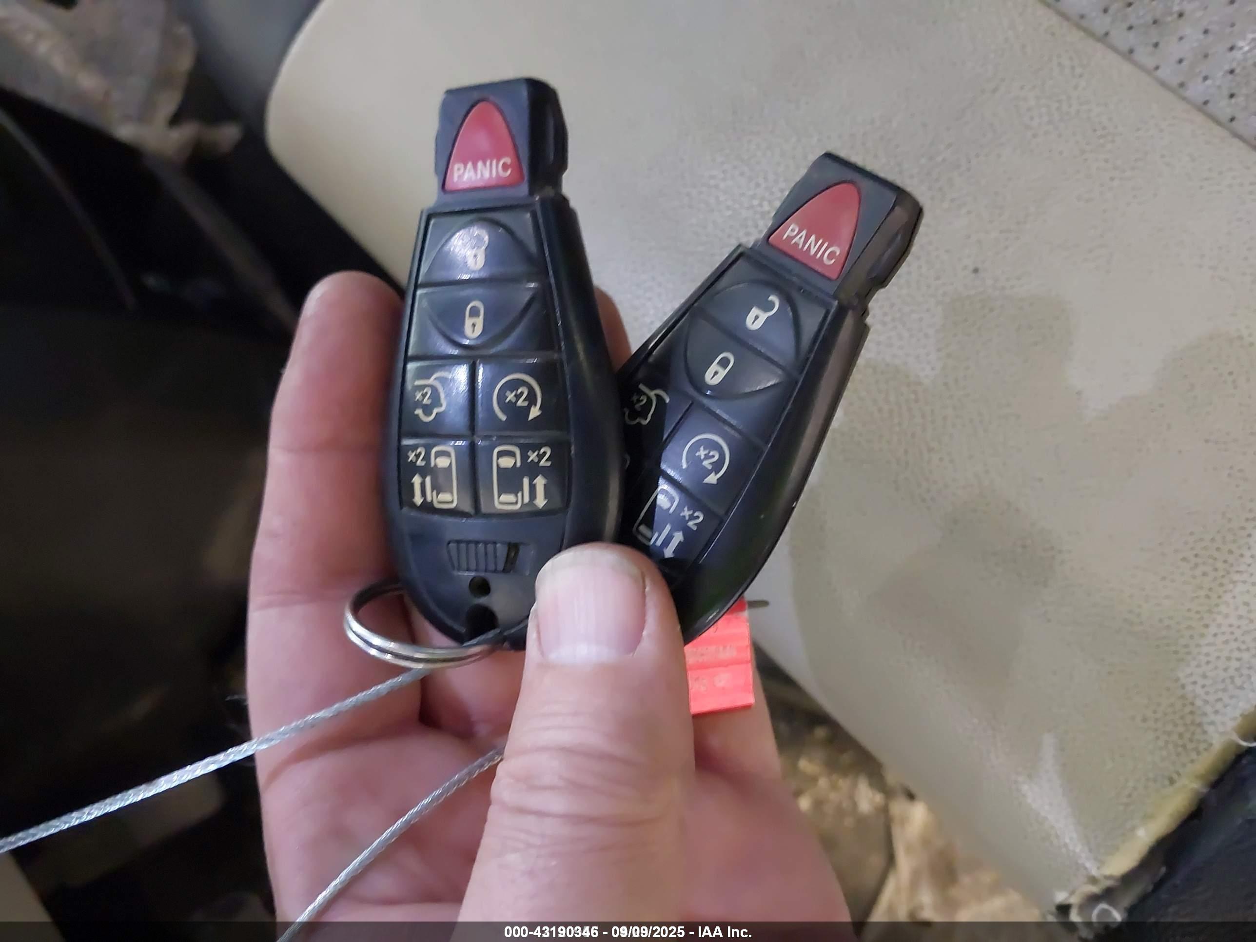 CHRYSLER TOWN image 11