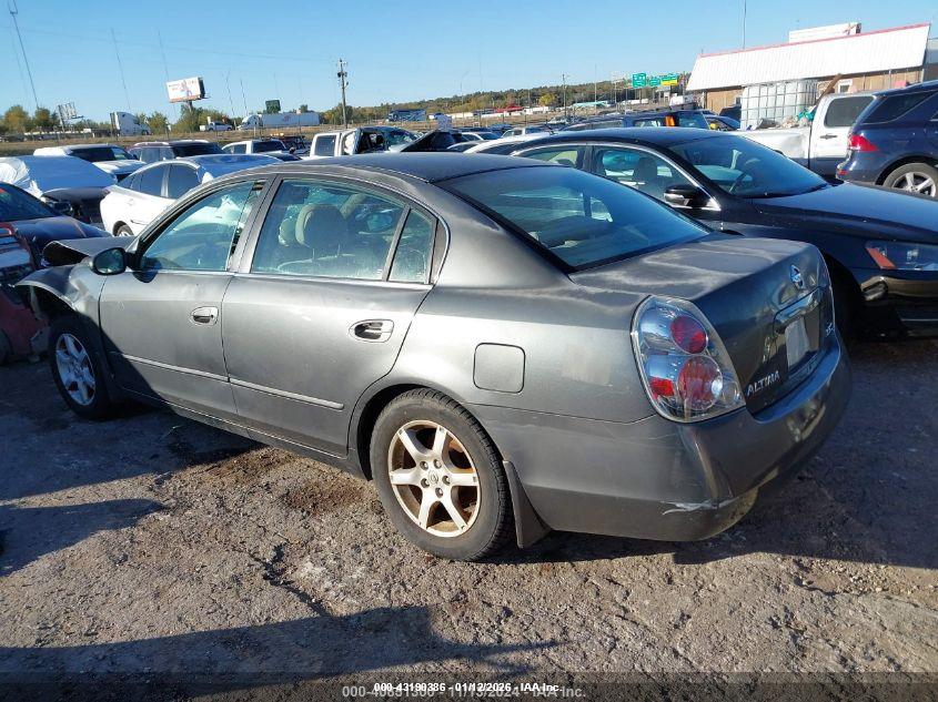 NISSAN ALTIMA image 3