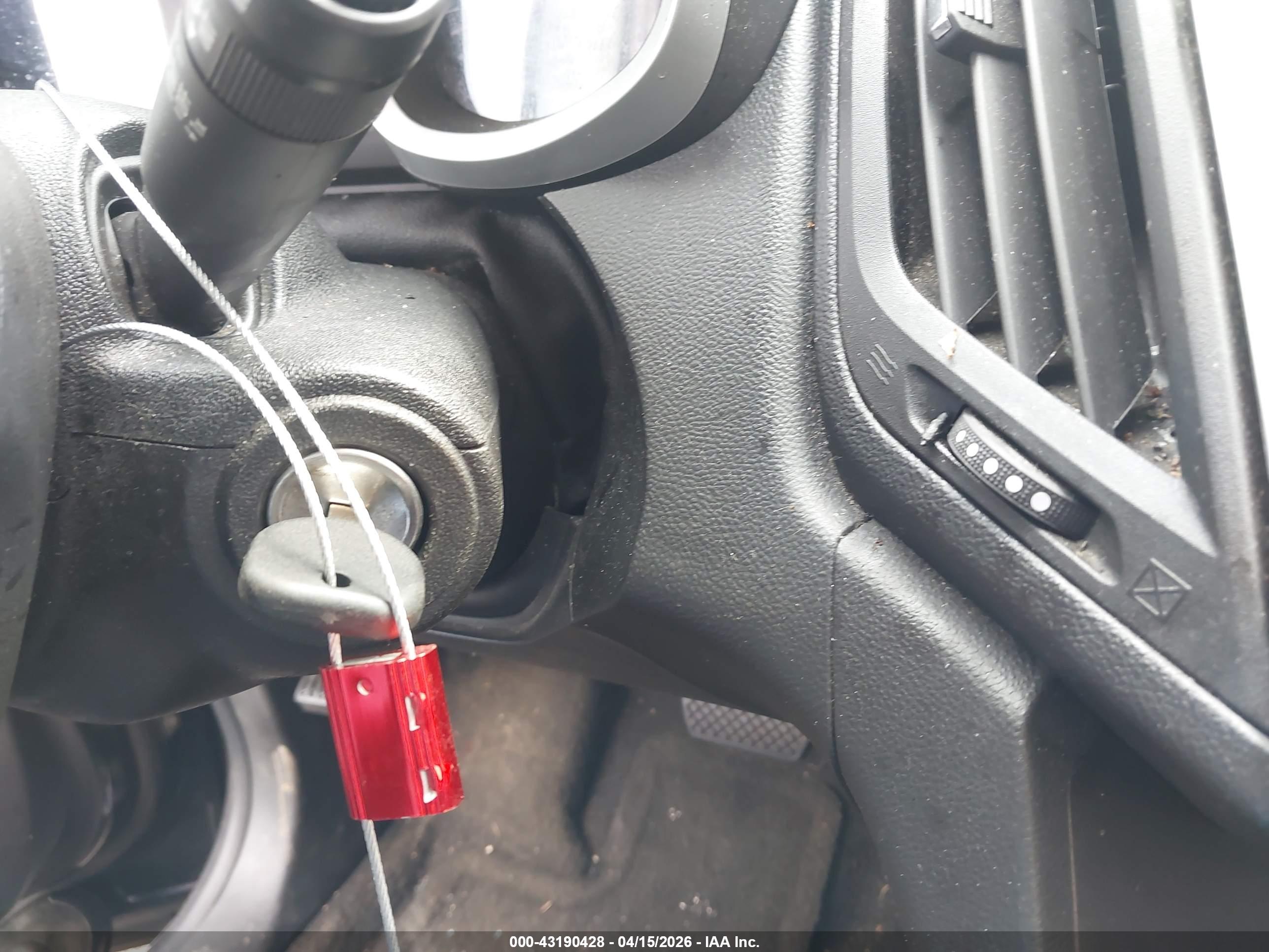 CHEVROLET EQUINOX image 11