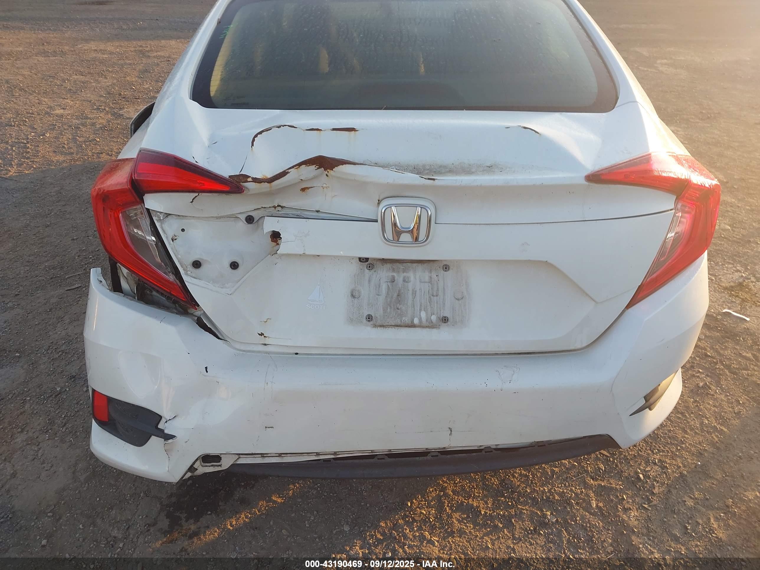 HONDA CIVIC image 6