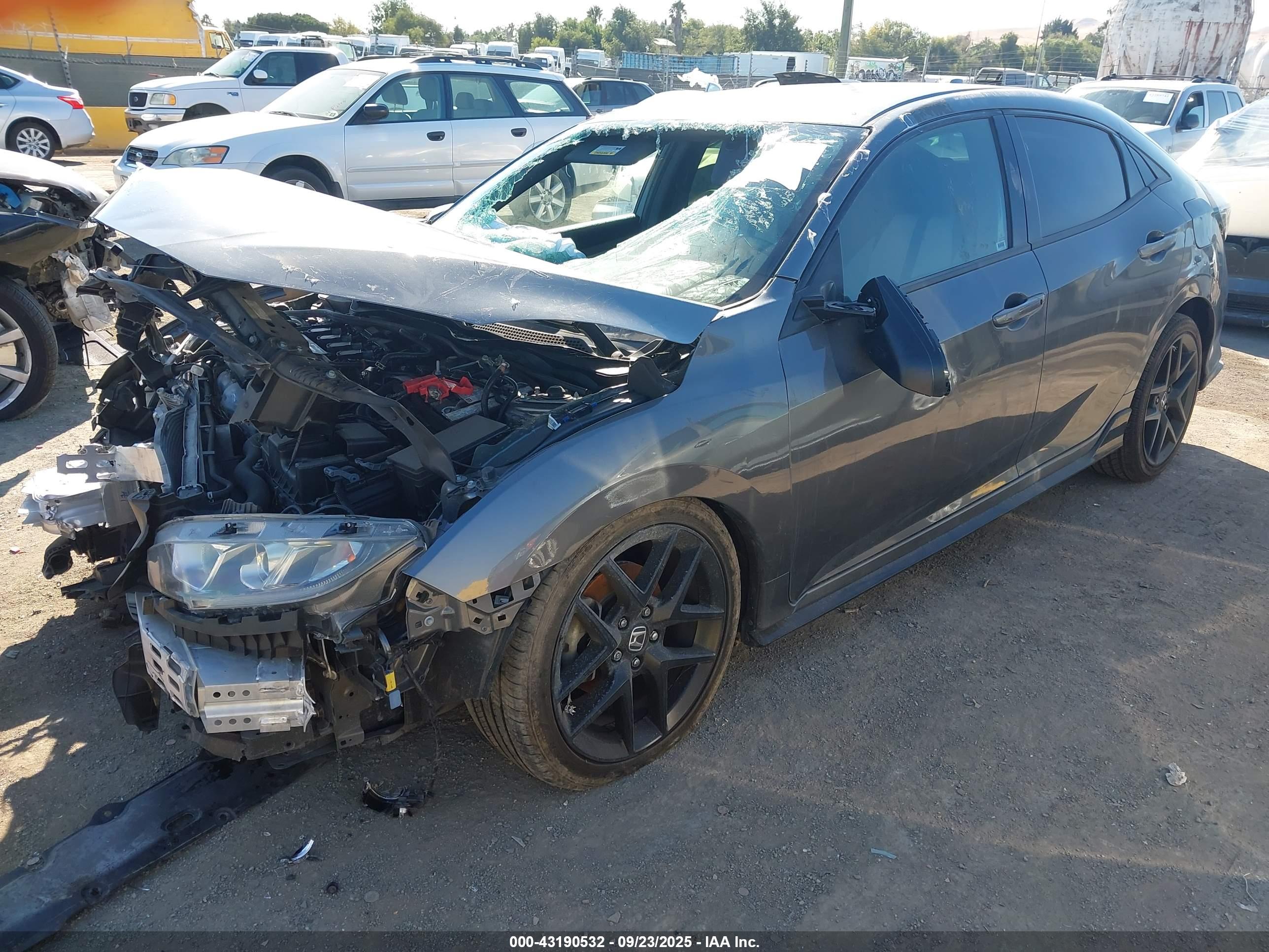HONDA CIVIC image 2