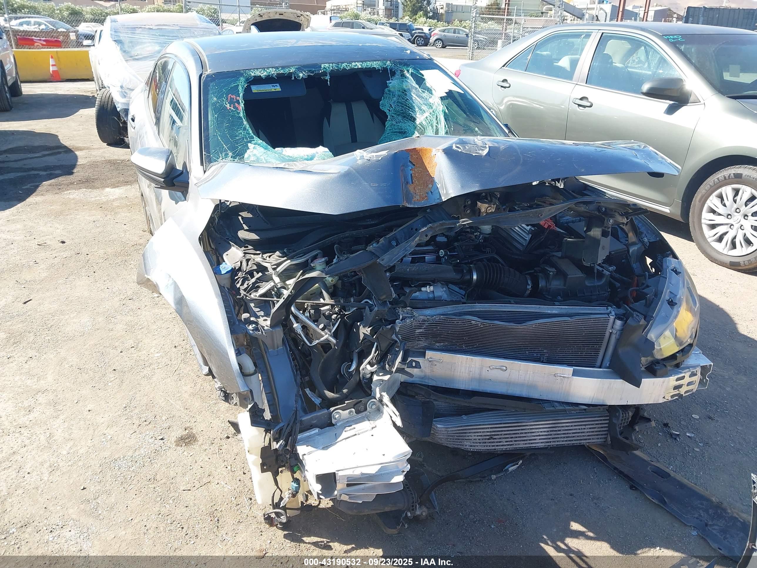 HONDA CIVIC image 6