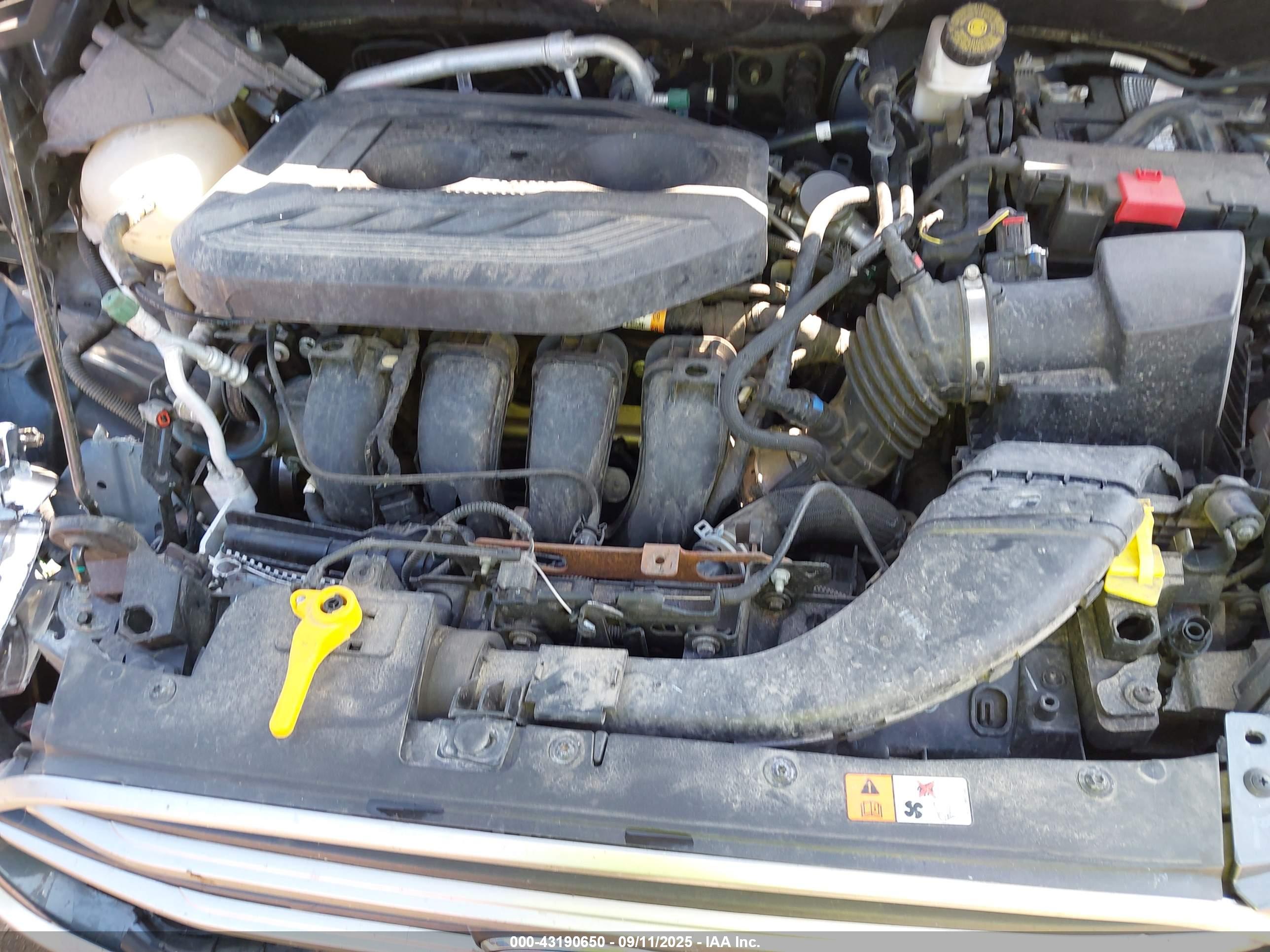 FORD ECOSPORT image 10