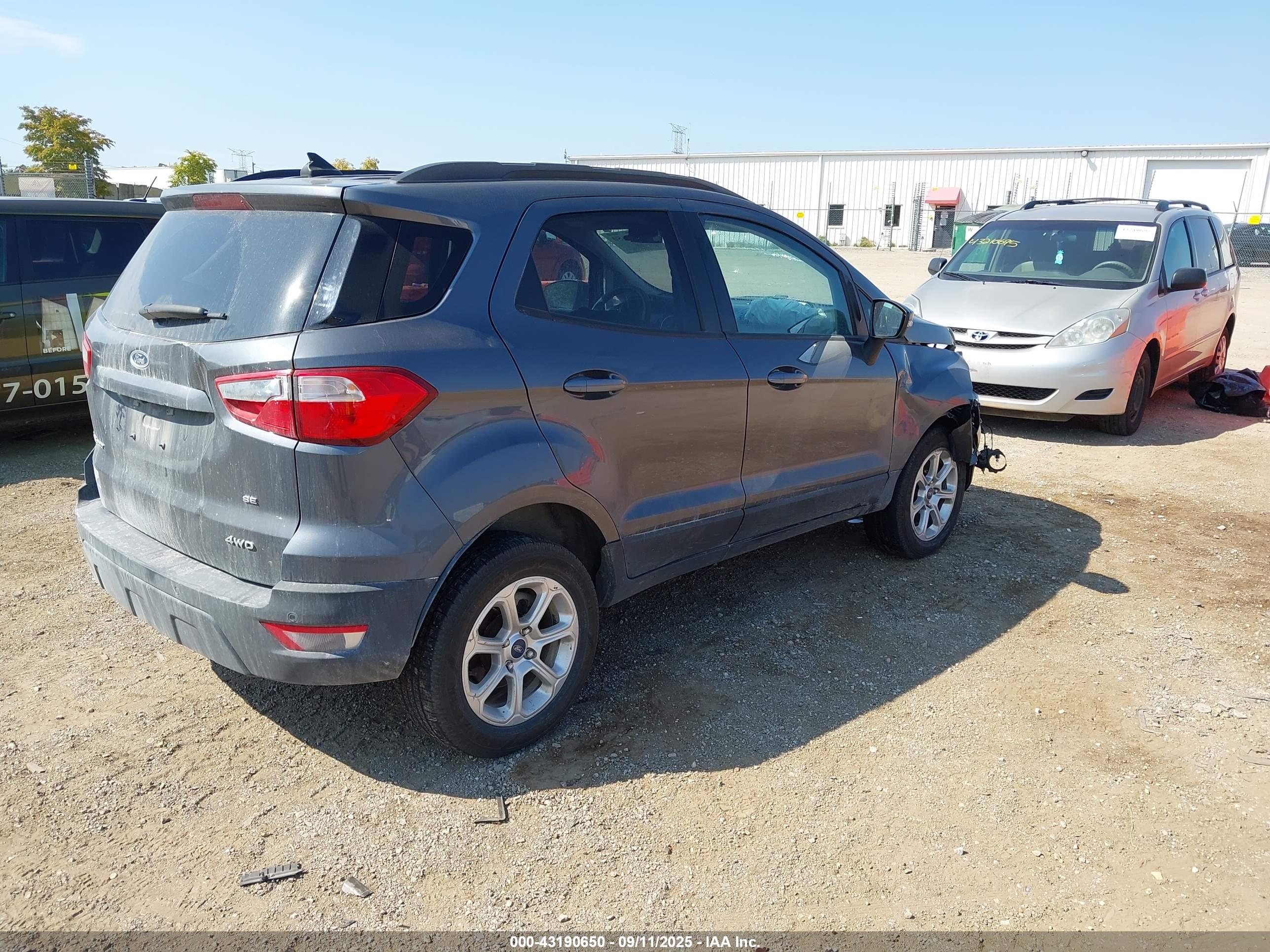 FORD ECOSPORT image 4