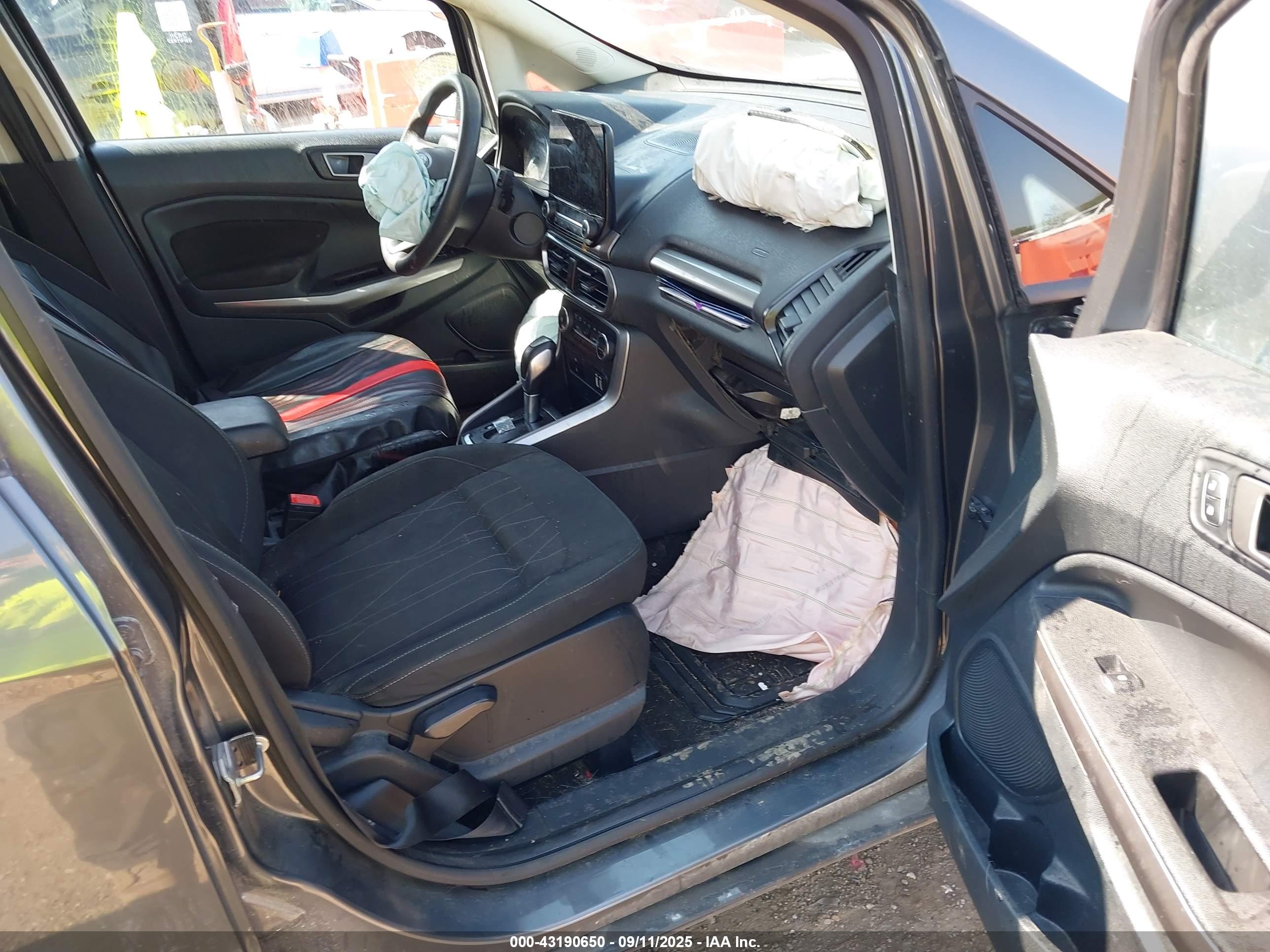 FORD ECOSPORT image 5