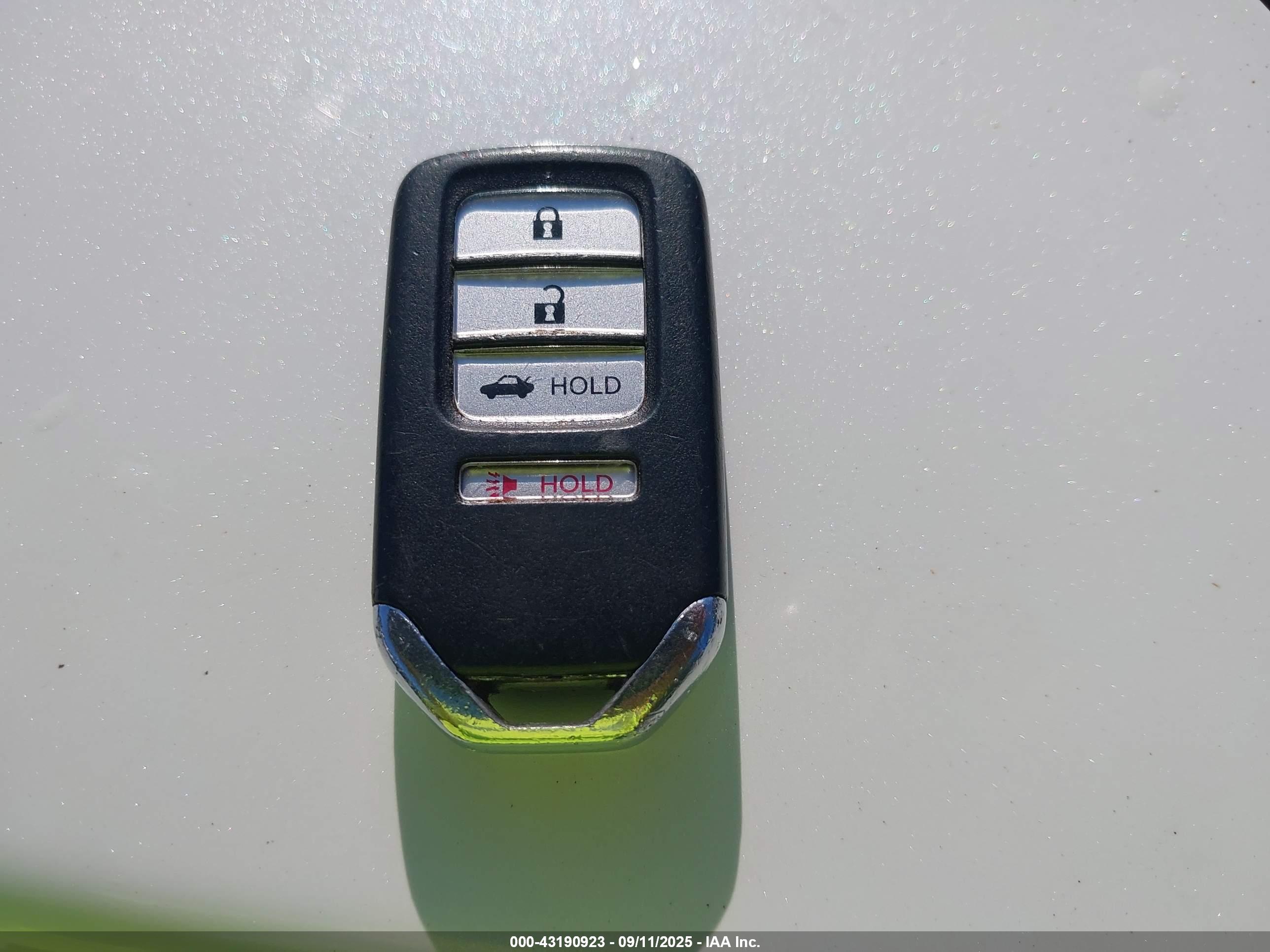 HONDA ACCORD image 11