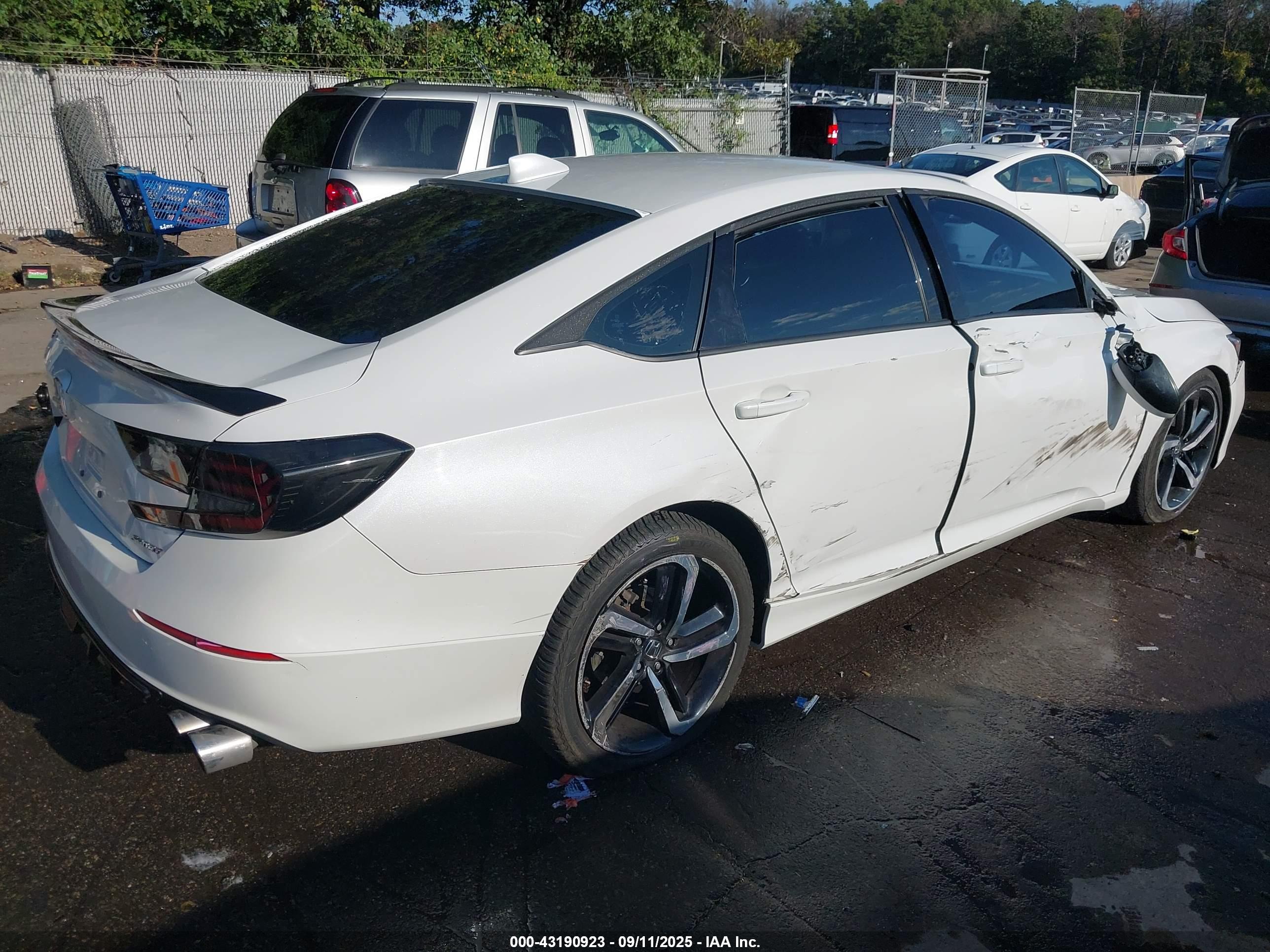 HONDA ACCORD image 4