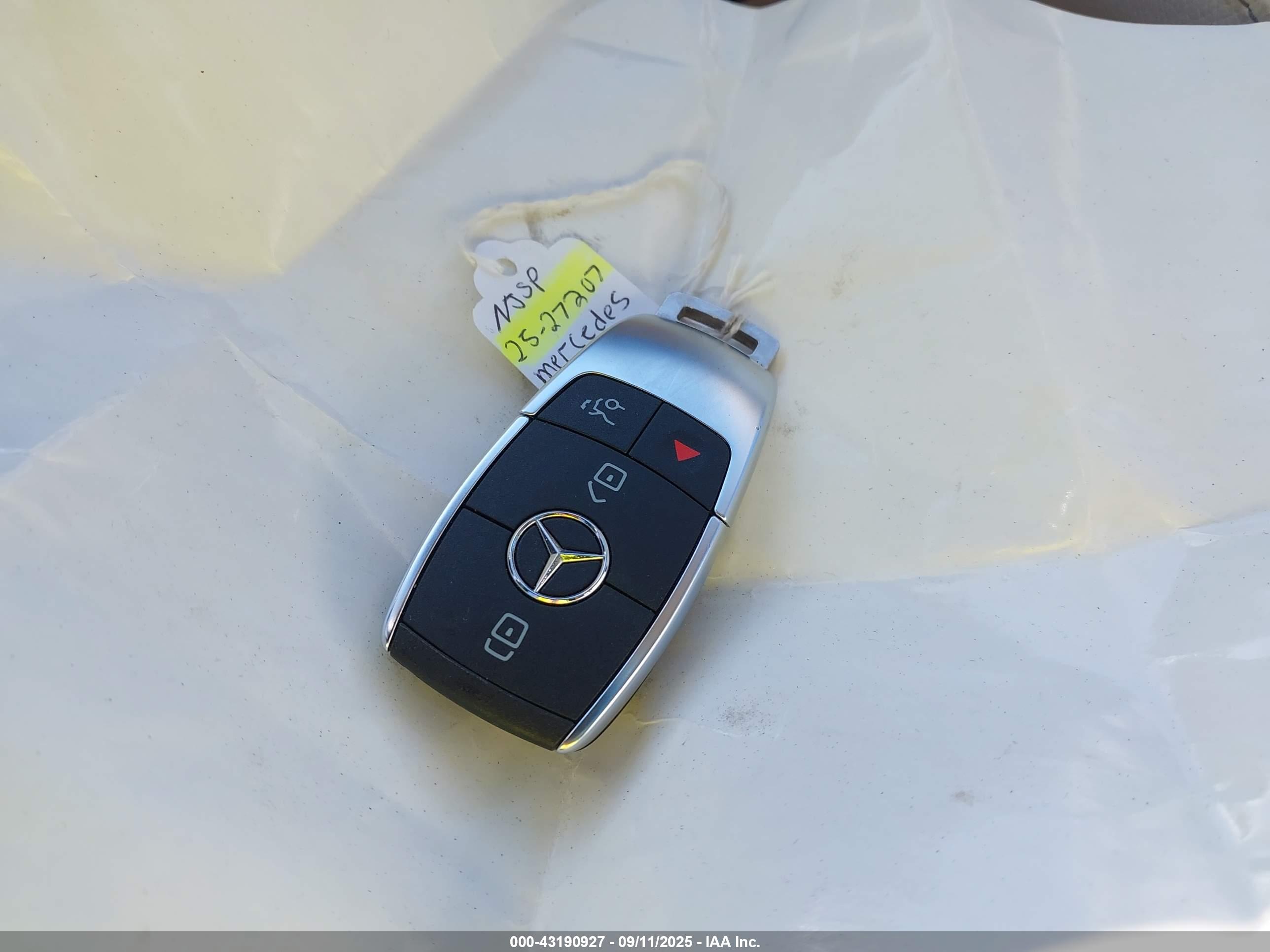 MERCEDES-BENZ GLE image 11