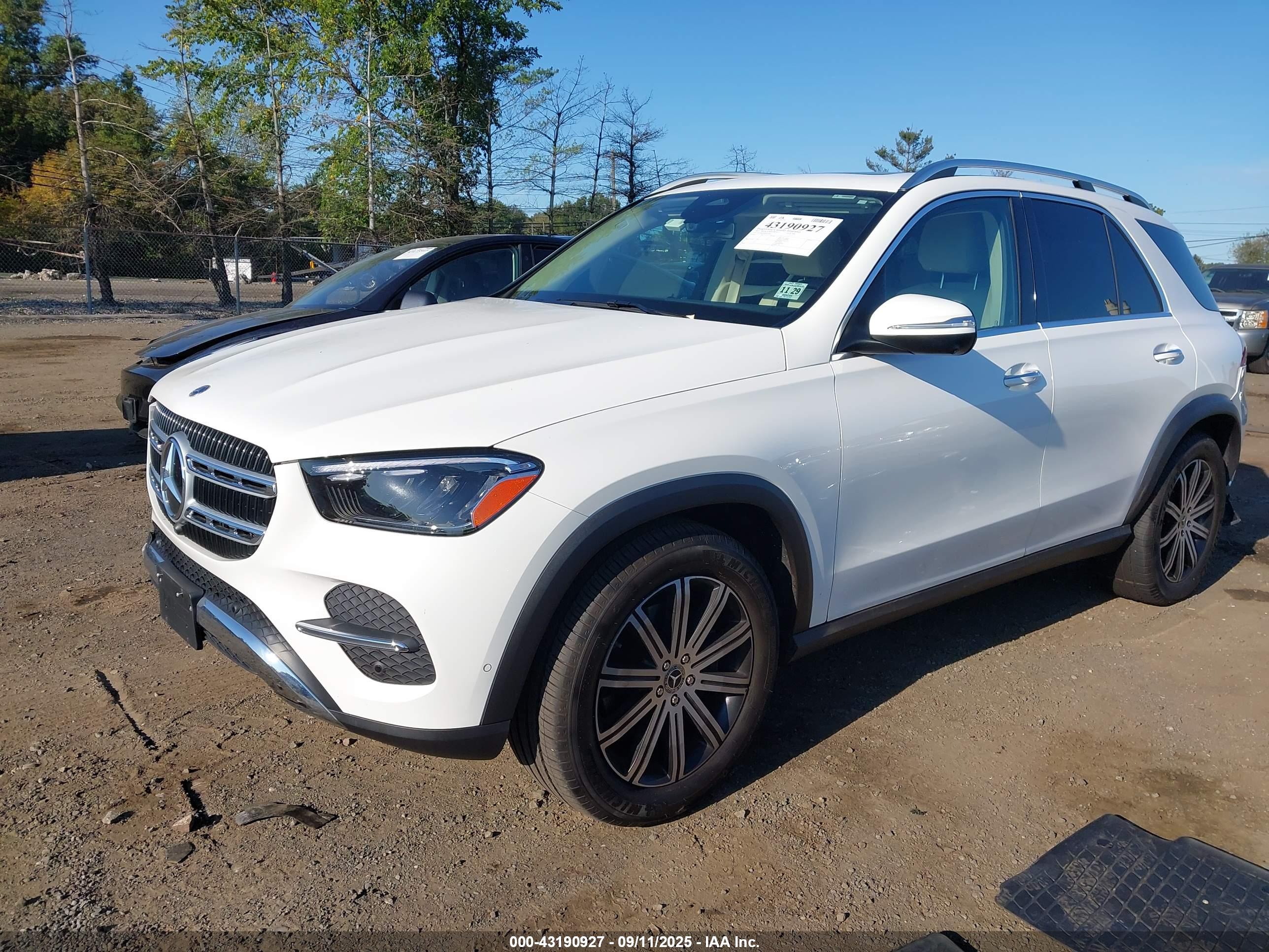 MERCEDES-BENZ GLE image 2